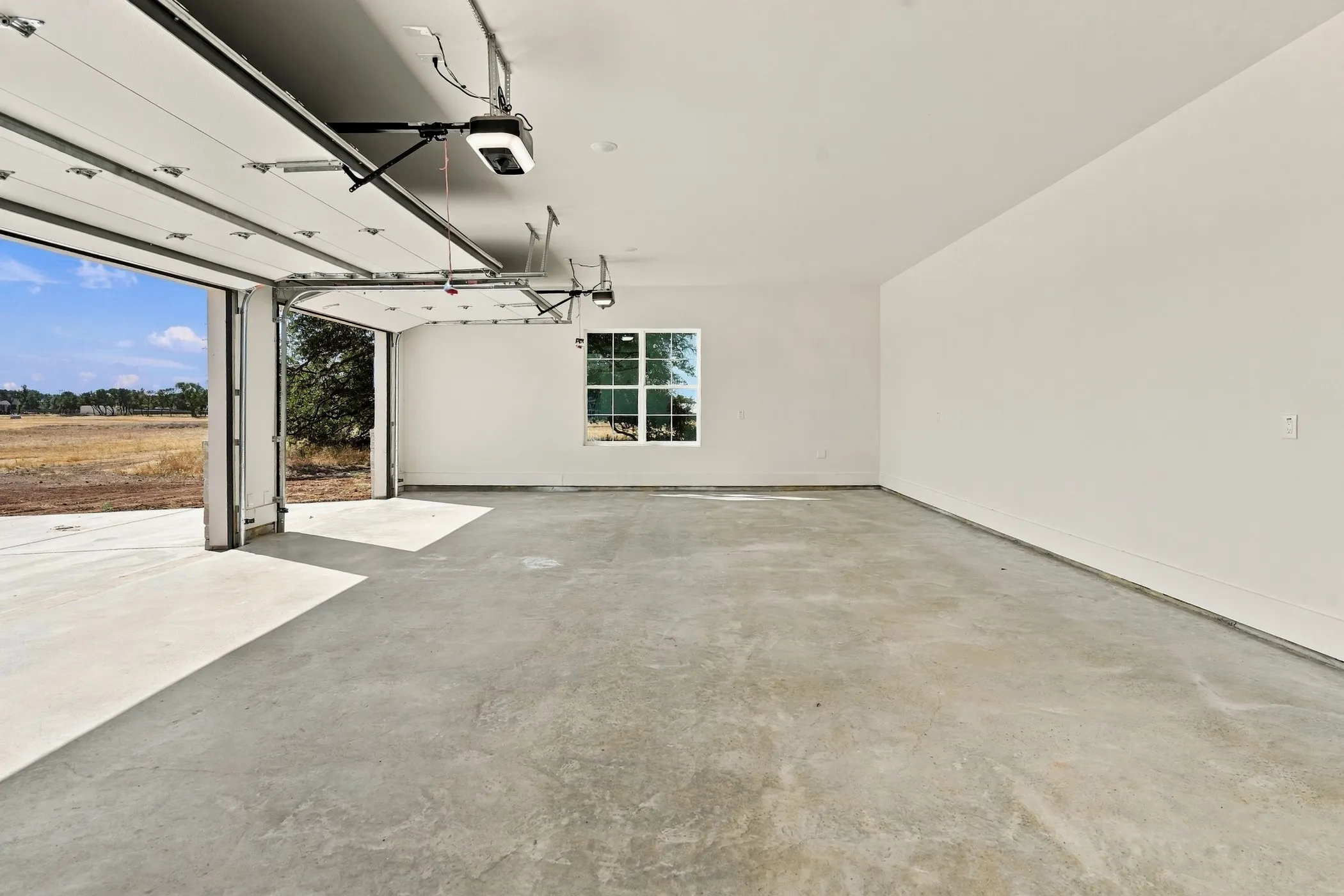 Single Family Residence For Sale in Parker County , 157 Cartwright Road, Weatherford, Texas 76087, 4 Bedroom, 4 Bathroom, 3 Garage spaces, 3,263 Sqft, built in 2026, mls#21389924, Real Estate Agent in Weatherford, Homes For Sale in Parker county, Homes For Sale in Weatherford, Realtor in Weatherford Texas, Real Estate Brokerage Independent Realty Texas, Luminita Cordes Realtor