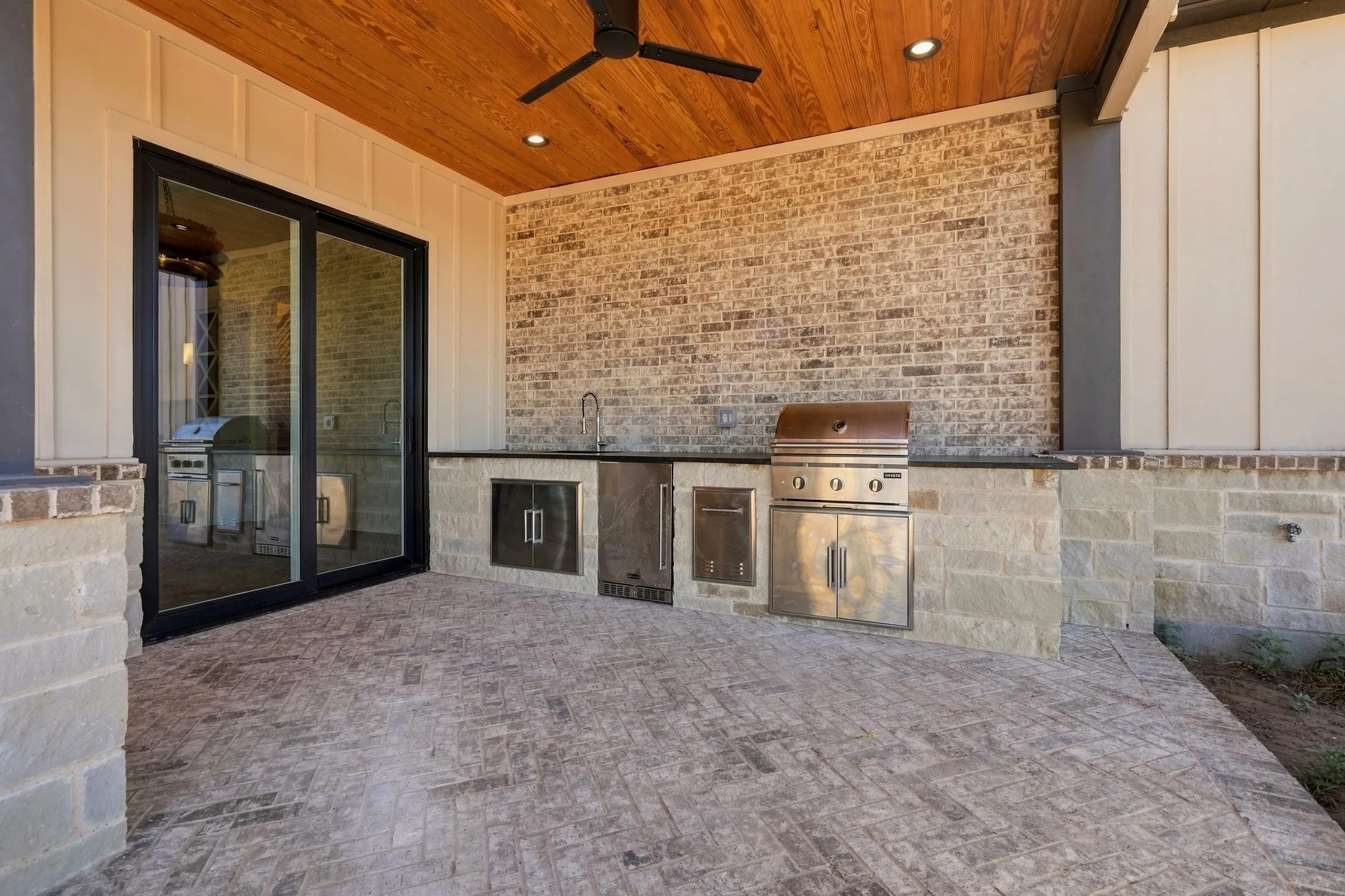 Single Family Residence For Sale in Parker County , 157 Cartwright Road, Weatherford, Texas 76087, 4 Bedroom, 4 Bathroom, 3 Garage spaces, 3,263 Sqft, built in 2026, mls#21389924, Real Estate Agent in Weatherford, Homes For Sale in Parker county, Homes For Sale in Weatherford, Realtor in Weatherford Texas, Real Estate Brokerage Independent Realty Texas, Luminita Cordes Realtor