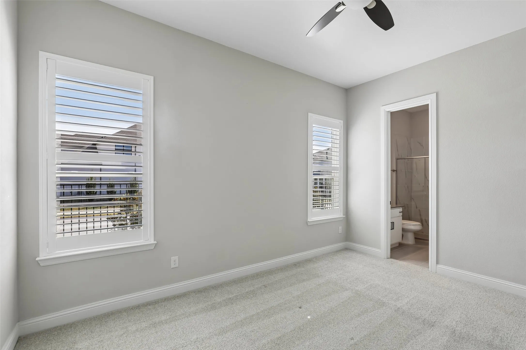 Single Family Residence For Sale in Denton County , 1128 Berkshire Way, Copper Canyon, Texas 75077, 4 Bedroom, 4 Bathroom, 3 Garage spaces, 3,553 Sqft, built in 2022, mls#21390453, Real Estate Agent in Copper Canyon, Homes For Sale in Denton county, Homes For Sale in Copper Canyon, Realtor in Copper Canyon Texas, Real Estate Brokerage Independent Realty Texas, Luminita Cordes Realtor