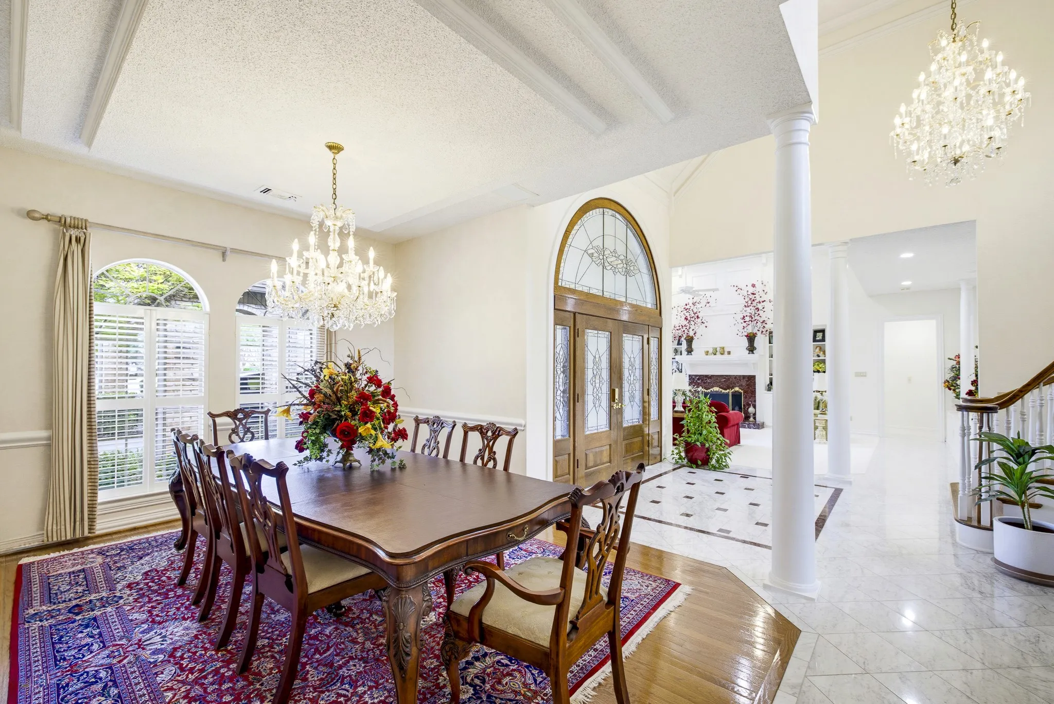 Single Family Residence For Sale in Tarrant County , 6200 Forest Highlands Drive, Fort Worth, Texas 76132, 5 Bedroom, 6 Bathroom, 3 Garage spaces, 5,652 Sqft, built in 1990, mls#21384557, Real Estate Agent in Fort Worth, Homes For Sale in Tarrant county, Homes For Sale in Fort Worth, Realtor in Fort Worth Texas, Real Estate Brokerage Independent Realty Texas, Luminita Cordes Realtor