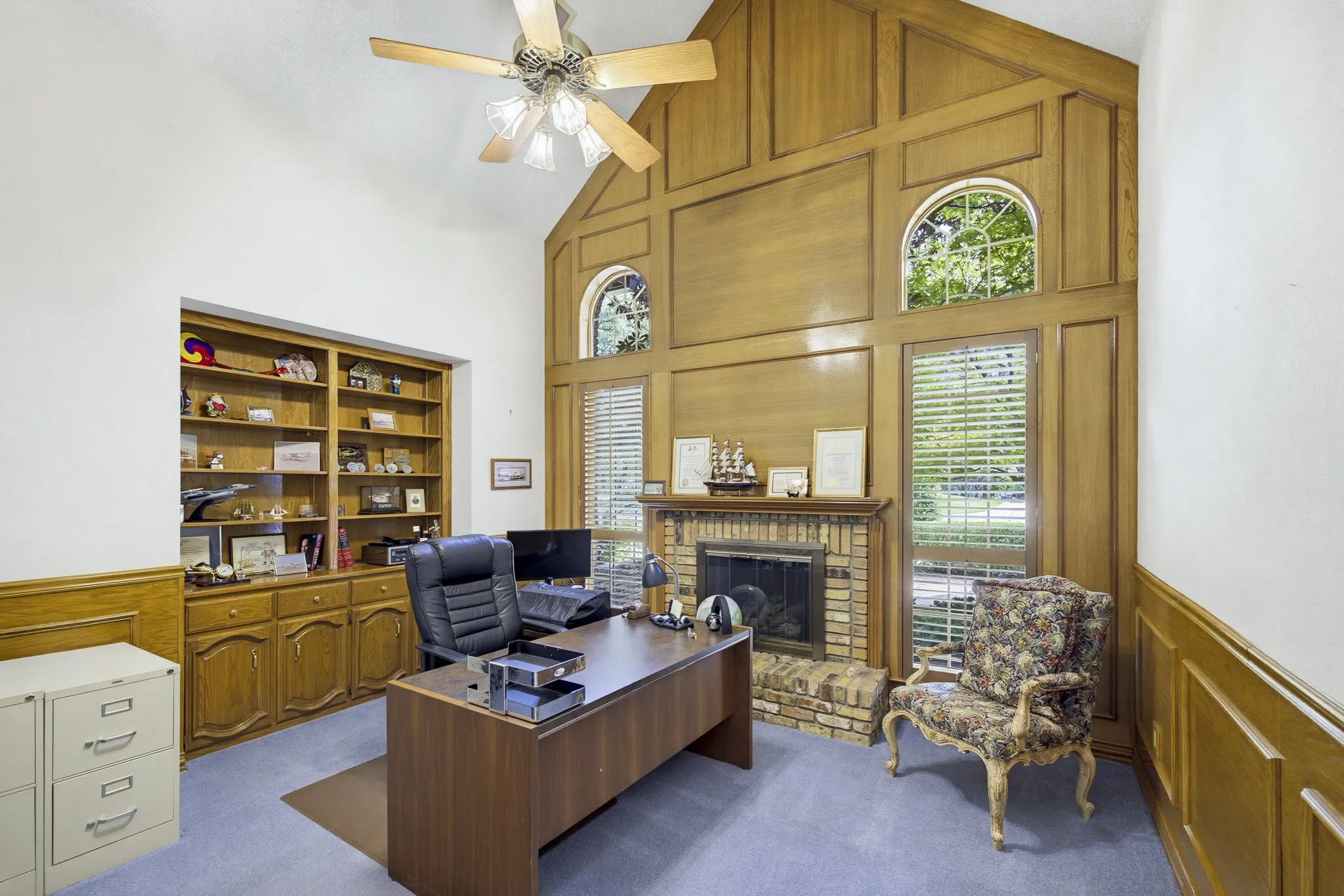 Single Family Residence For Sale in Tarrant County , 6200 Forest Highlands Drive, Fort Worth, Texas 76132, 5 Bedroom, 6 Bathroom, 3 Garage spaces, 5,652 Sqft, built in 1990, mls#21384557, Real Estate Agent in Fort Worth, Homes For Sale in Tarrant county, Homes For Sale in Fort Worth, Realtor in Fort Worth Texas, Real Estate Brokerage Independent Realty Texas, Luminita Cordes Realtor