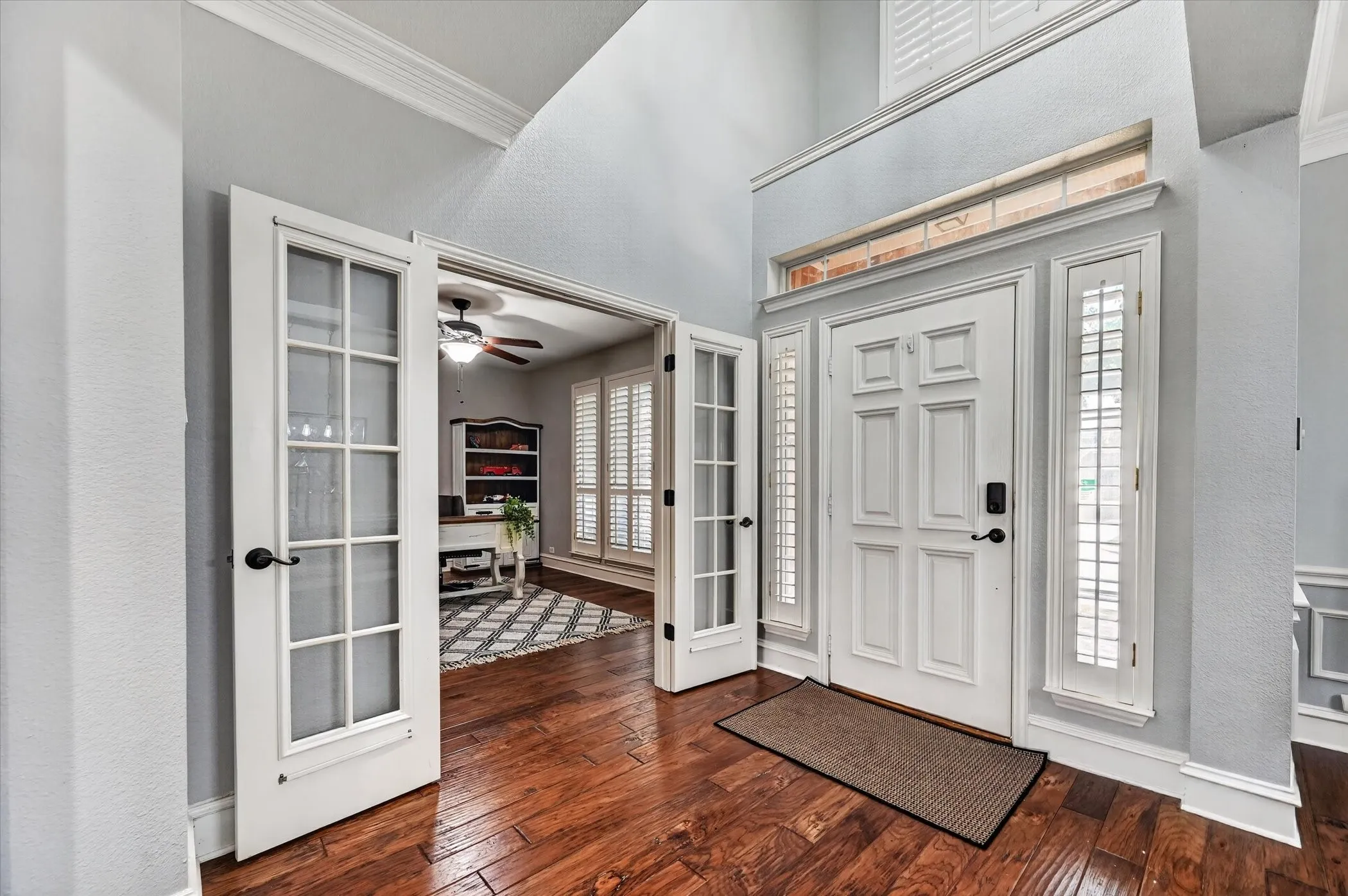 Single Family Residence For Sale in Rockwall County , 1425 Fairlakes Pointe Drive, Rockwall, Texas 75087, 5 Bedroom, 5 Bathroom, 3 Garage spaces, 3,936 Sqft, built in 1998, mls#21386416, Real Estate Agent in Rockwall, Homes For Sale in Rockwall county, Homes For Sale in Rockwall, Realtor in Rockwall Texas, Real Estate Brokerage Independent Realty Texas, Luminita Cordes Realtor