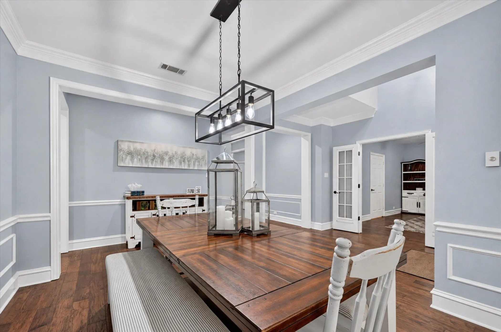 Single Family Residence For Sale in Rockwall County , 1425 Fairlakes Pointe Drive, Rockwall, Texas 75087, 5 Bedroom, 5 Bathroom, 3 Garage spaces, 3,936 Sqft, built in 1998, mls#21386416, Real Estate Agent in Rockwall, Homes For Sale in Rockwall county, Homes For Sale in Rockwall, Realtor in Rockwall Texas, Real Estate Brokerage Independent Realty Texas, Luminita Cordes Realtor