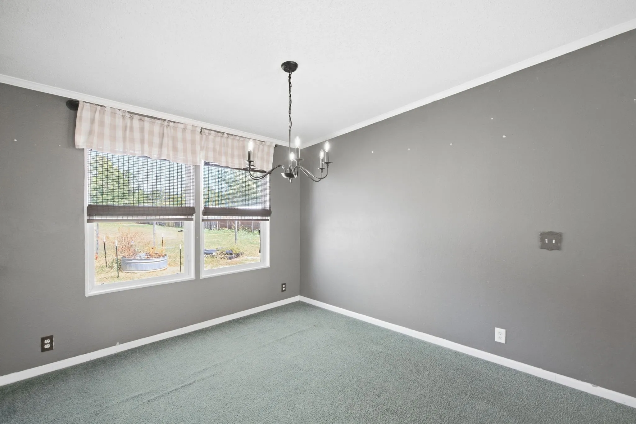 Mobile Home For Sale in Hood County , 105 Apache Street, Lipan, Texas 76462, 4 Bedroom, 3 Bathroom, Garage spaces, 2,280 Sqft, built in 2002, mls#21390128, Real Estate Agent in Lipan, Homes For Sale in Hood county, Homes For Sale in Lipan, Realtor in Lipan Texas, Real Estate Brokerage Independent Realty Texas, Luminita Cordes Realtor