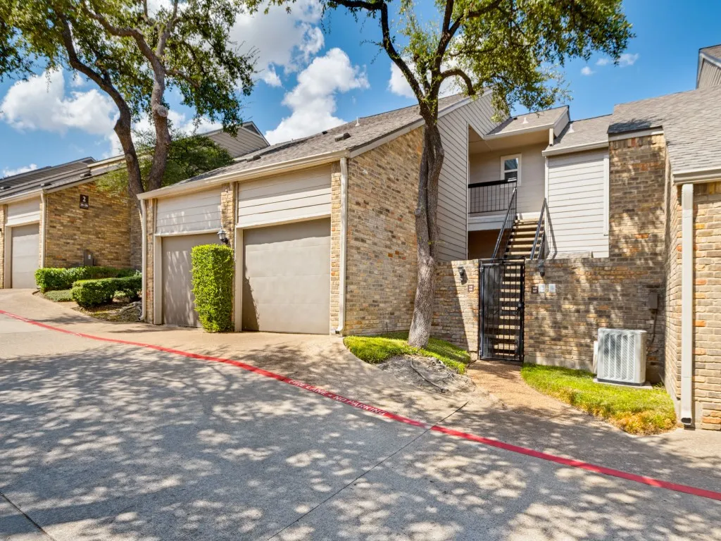 Condominium For Sale in Dallas County , 5616 Preston Oaks Road 110, Dallas, Texas 75254, 1 Bedroom, 1 Bathroom, 1 Garage spaces, 730 Sqft, built in 1981, mls#21390444, Real Estate Agent in Dallas, Homes For Sale in Dallas county, Homes For Sale in Dallas, Realtor in Dallas Texas, Real Estate Brokerage Independent Realty Texas, Luminita Cordes Realtor