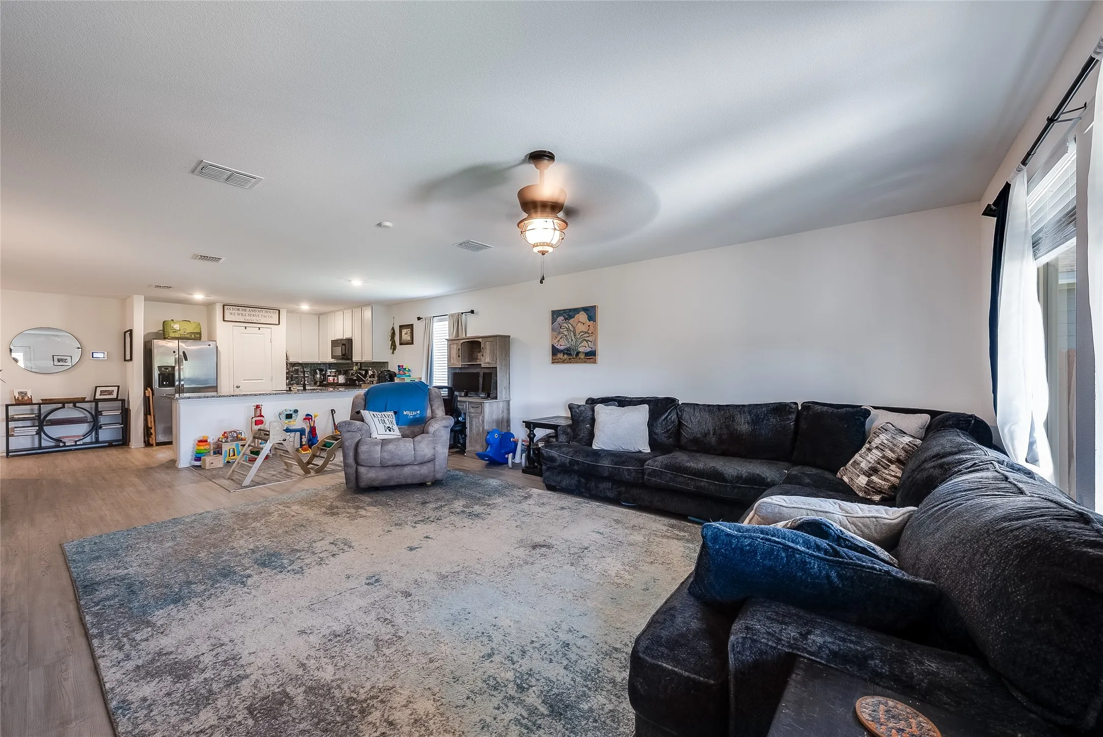 Single Family Residence For Sale in Wise County , 11707 Spraberry Way, Rhome, Texas 76078, 3 Bedroom, 2 Bathroom, 2 Garage spaces, 1,474 Sqft, built in 2024, mls#21388701, Real Estate Agent in Rhome, Homes For Sale in Wise county, Homes For Sale in Rhome, Realtor in Rhome Texas, Real Estate Brokerage Independent Realty Texas, Luminita Cordes Realtor