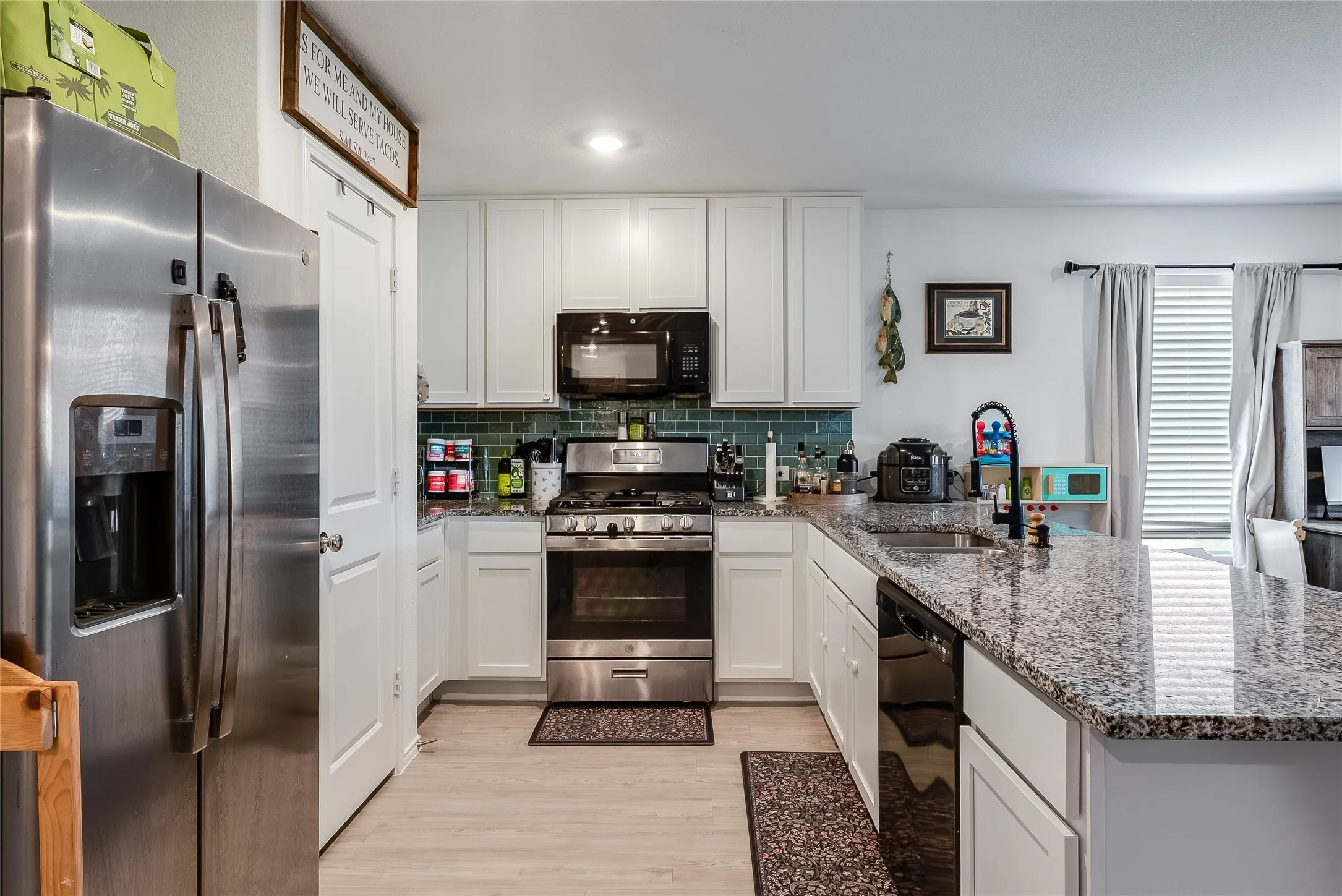 Single Family Residence For Sale in Wise County , 11707 Spraberry Way, Rhome, Texas 76078, 3 Bedroom, 2 Bathroom, 2 Garage spaces, 1,474 Sqft, built in 2024, mls#21388701, Real Estate Agent in Rhome, Homes For Sale in Wise county, Homes For Sale in Rhome, Realtor in Rhome Texas, Real Estate Brokerage Independent Realty Texas, Luminita Cordes Realtor