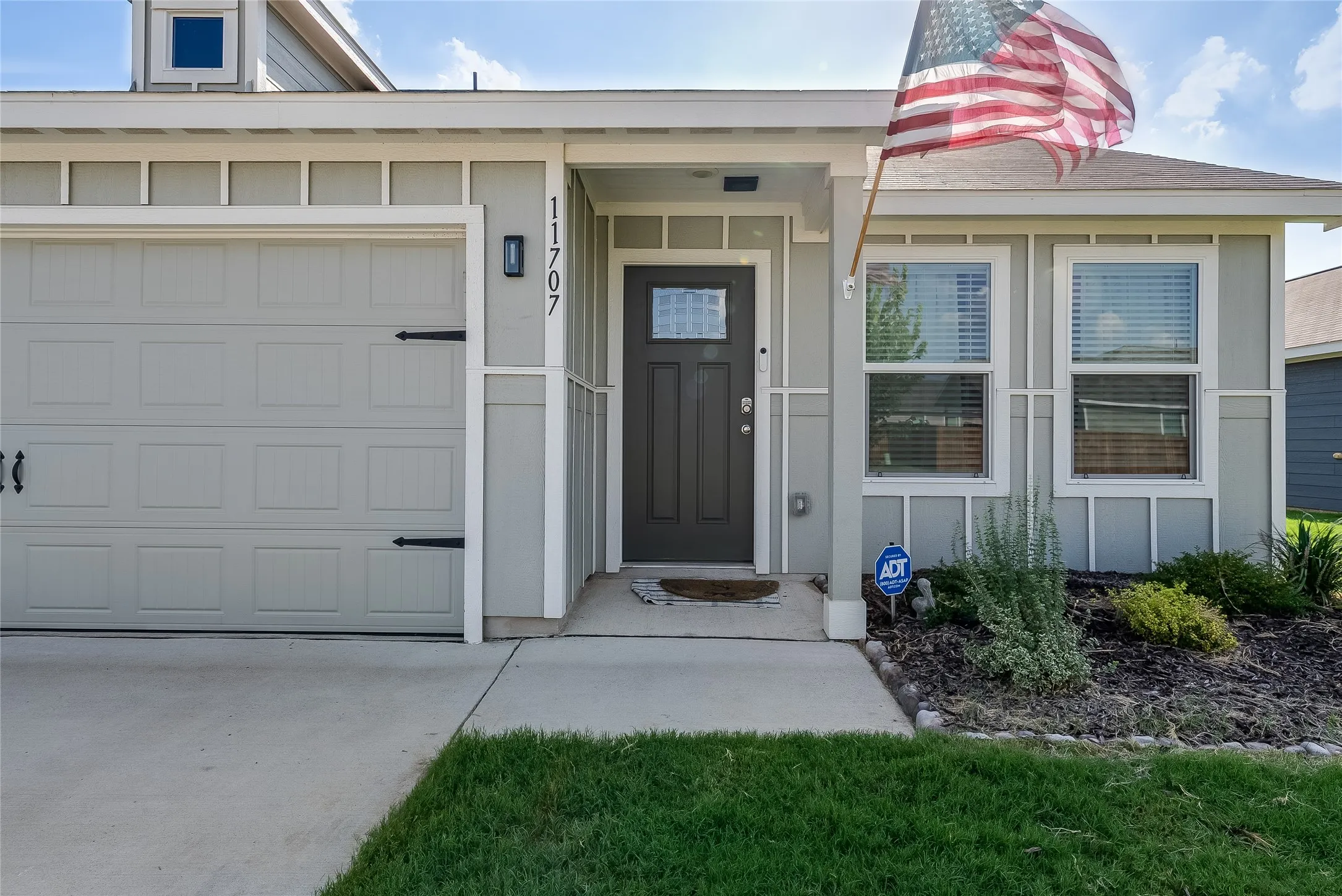 Single Family Residence For Sale in Wise County , 11707 Spraberry Way, Rhome, Texas 76078, 3 Bedroom, 2 Bathroom, 2 Garage spaces, 1,474 Sqft, built in 2024, mls#21388701, Real Estate Agent in Rhome, Homes For Sale in Wise county, Homes For Sale in Rhome, Realtor in Rhome Texas, Real Estate Brokerage Independent Realty Texas, Luminita Cordes Realtor