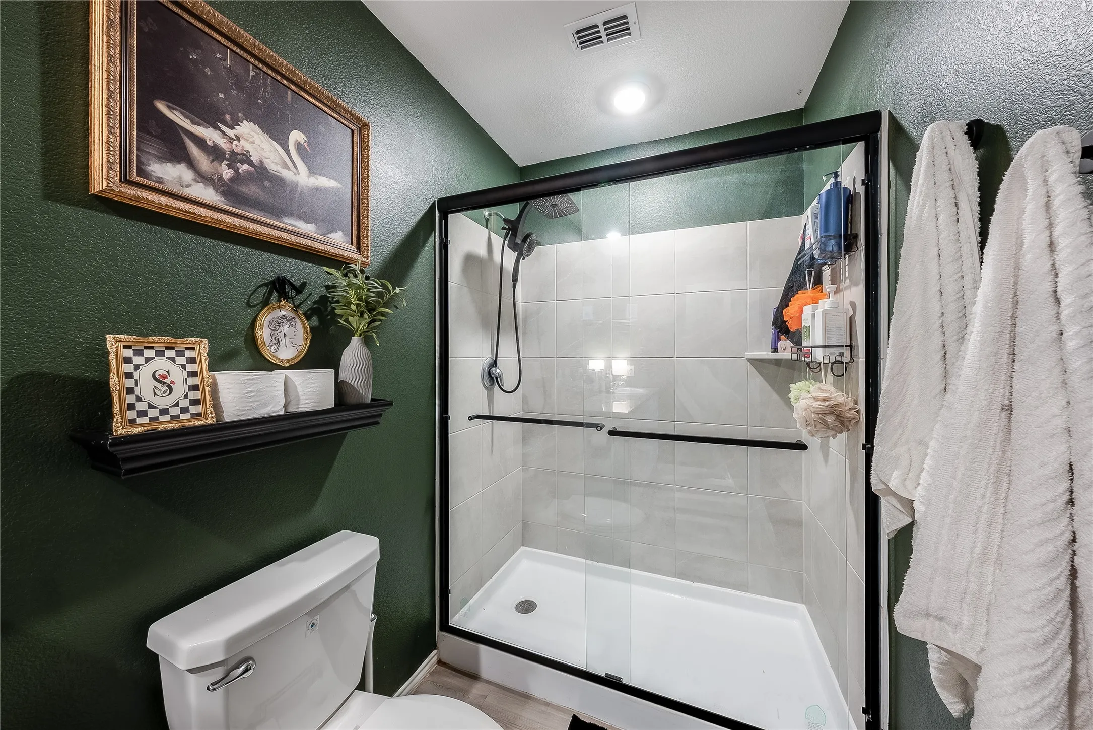 Single Family Residence For Sale in Wise County , 11707 Spraberry Way, Rhome, Texas 76078, 3 Bedroom, 2 Bathroom, 2 Garage spaces, 1,474 Sqft, built in 2024, mls#21388701, Real Estate Agent in Rhome, Homes For Sale in Wise county, Homes For Sale in Rhome, Realtor in Rhome Texas, Real Estate Brokerage Independent Realty Texas, Luminita Cordes Realtor