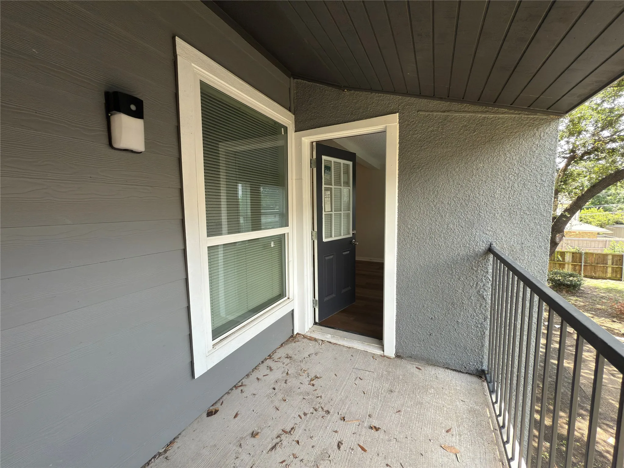Condominium For Rent in Dallas County , 9696 Walnut Street 1917, Dallas, Texas 75243, 1 Bedroom, 1 Bathroom, Garage spaces, 730 Sqft, built in 1981, mls#21390470, Real Estate Agent in Dallas, Homes For Rent in Dallas county, Homes For Rent in Dallas, Realtor in Dallas Texas, Real Estate Brokerage Independent Realty Texas, Luminita Cordes Realtor