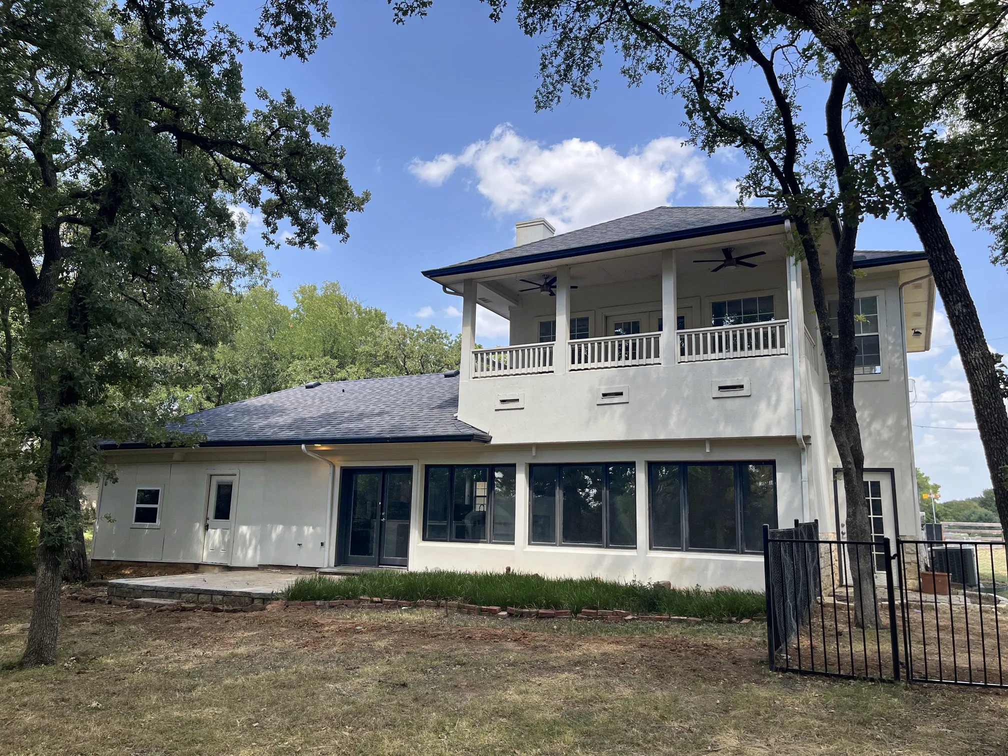 Single Family Residence For Sale in Denton County , 1621 Holly Place, Flower Mound, Texas 75022, 4 Bedroom, 2 Bathroom, Garage spaces, 2,634 Sqft, built in 1975, mls#21389838, Real Estate Agent in Flower Mound, Homes For Sale in Denton county, Homes For Sale in Flower Mound, Realtor in Flower Mound Texas, Real Estate Brokerage Independent Realty Texas, Luminita Cordes Realtor