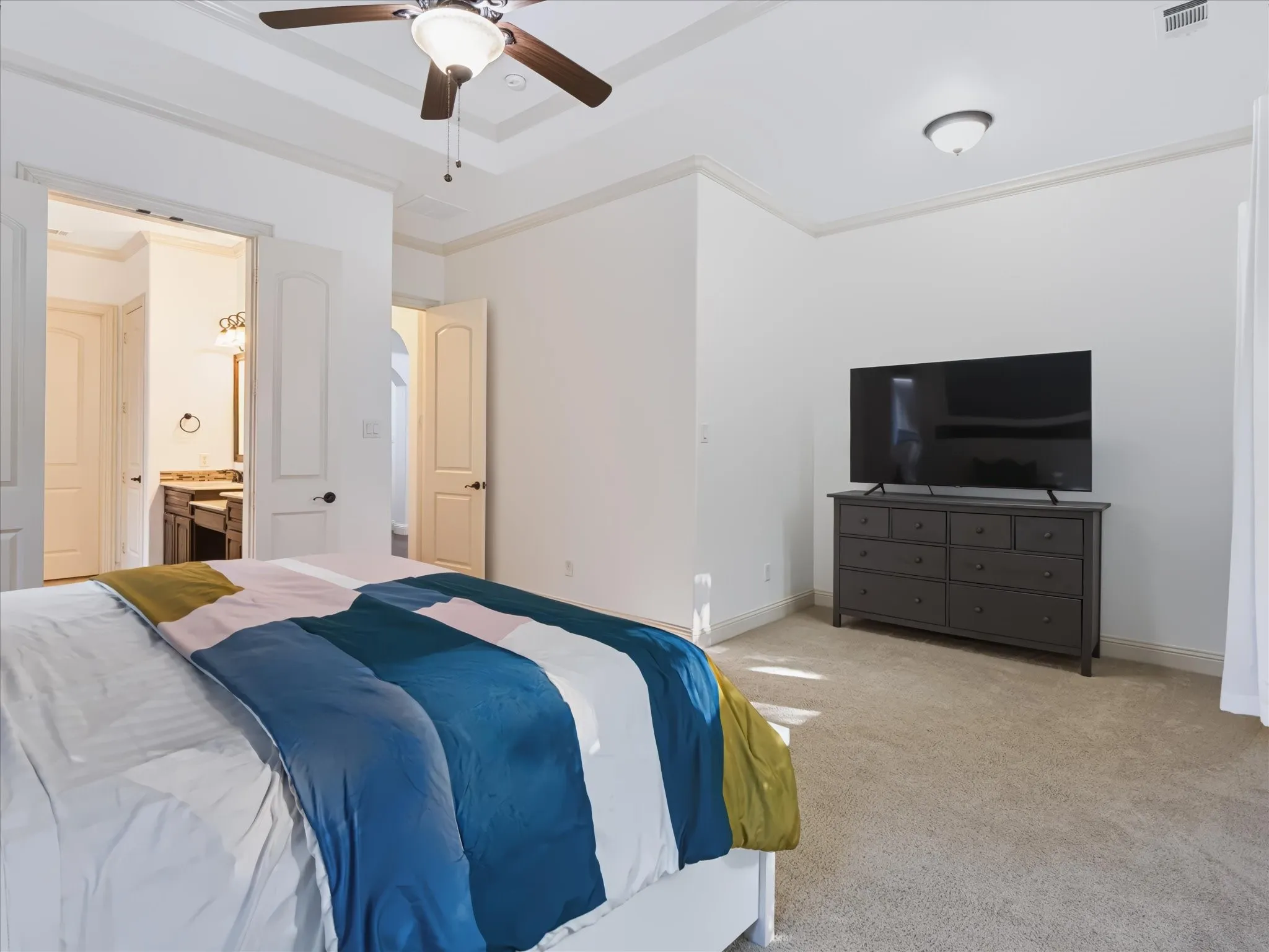 Single Family Residence For Rent in Tarrant County , 4720 Trevor Trail, Grapevine, Texas 76051, 4 Bedroom, 3 Bathroom, 2 Garage spaces, 2,946 Sqft, built in 2012, mls#21390242, Real Estate Agent in Grapevine, Homes For Rent in Tarrant county, Homes For Rent in Grapevine, Realtor in Grapevine Texas, Real Estate Brokerage Independent Realty Texas, Luminita Cordes Realtor