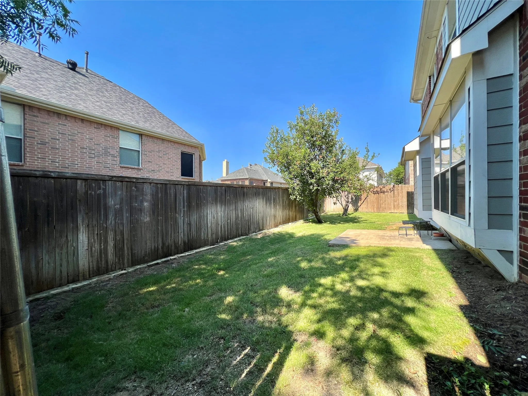 Single Family Residence For Rent in Dallas County , 10404 OFFSHORE Drive, Irving, Texas 75063, 4 Bedroom, 4 Bathroom, 2 Garage spaces, 3,345 Sqft, built in 2007, mls#21390416, Real Estate Agent in Irving, Homes For Rent in Dallas county, Homes For Rent in Irving, Realtor in Irving Texas, Real Estate Brokerage Independent Realty Texas, Luminita Cordes Realtor