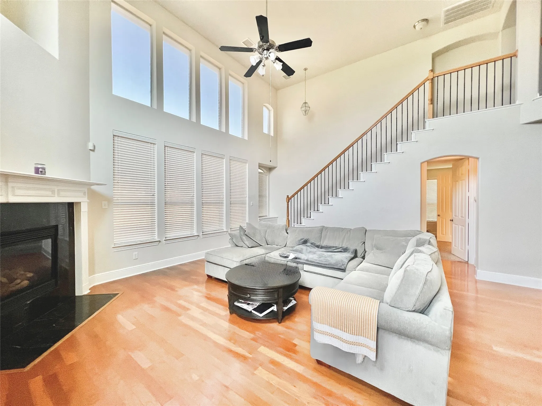 Single Family Residence For Rent in Dallas County , 10404 OFFSHORE Drive, Irving, Texas 75063, 4 Bedroom, 4 Bathroom, 2 Garage spaces, 3,345 Sqft, built in 2007, mls#21390416, Real Estate Agent in Irving, Homes For Rent in Dallas county, Homes For Rent in Irving, Realtor in Irving Texas, Real Estate Brokerage Independent Realty Texas, Luminita Cordes Realtor