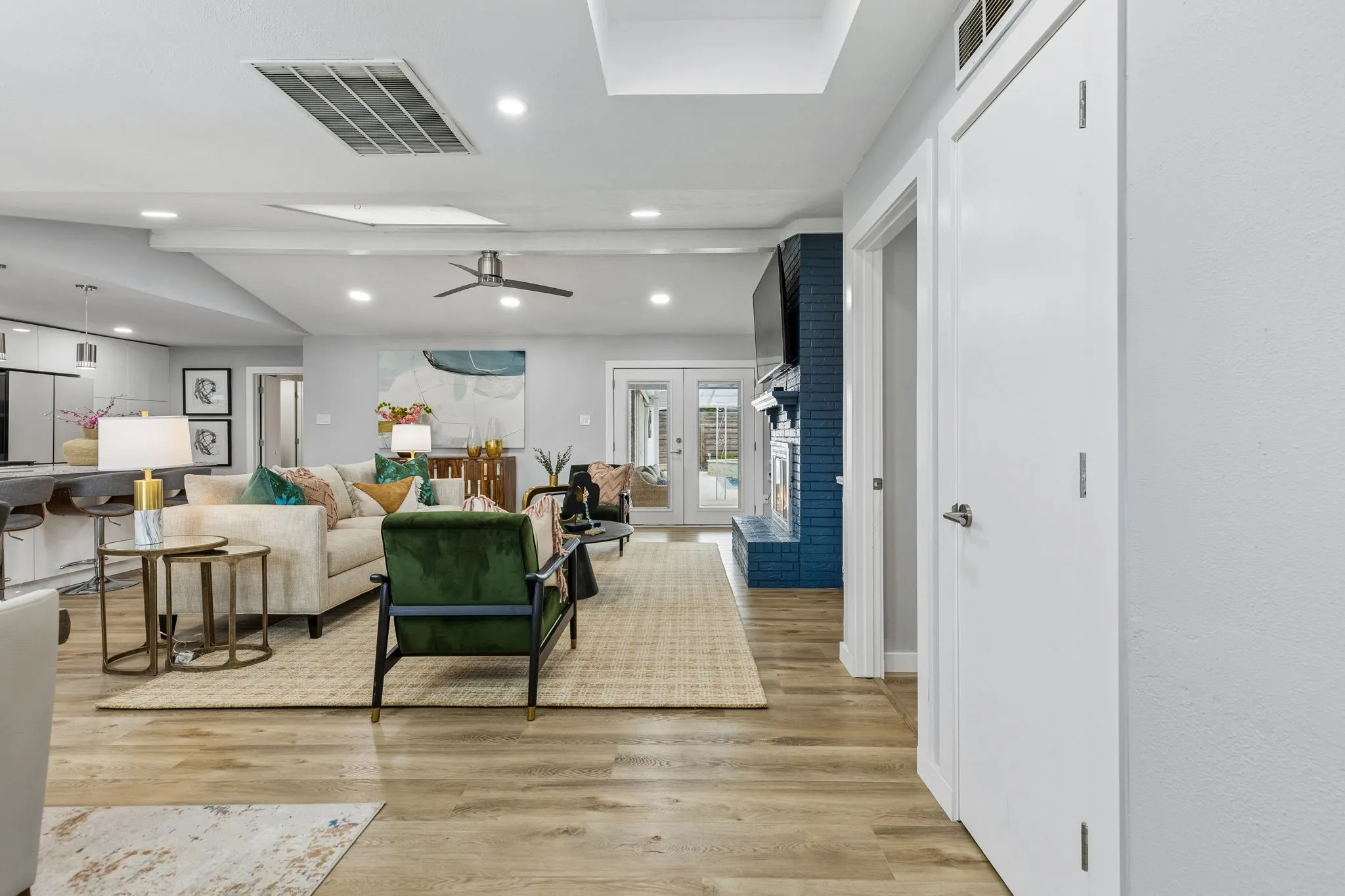 Premium Luxury Vinyl Plank Flooring Throughout (2024)