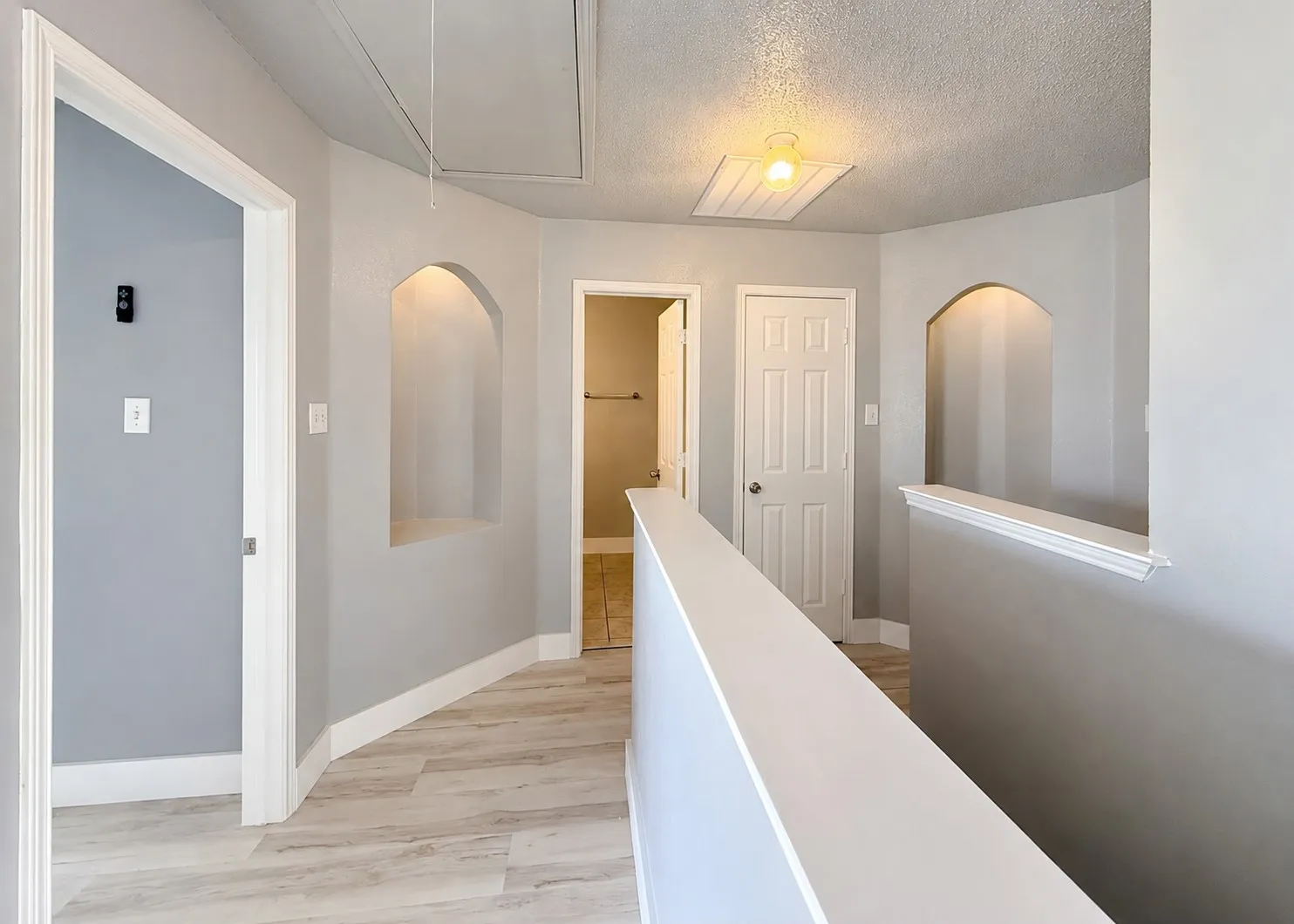 Single Family Residence For Rent in Tarrant County , 5709 Parkwood Trail, Haltom City, Texas 76137, 4 Bedroom, 3 Bathroom, 2 Garage spaces, 3,120 Sqft, built in 2001, mls#21388442, Real Estate Agent in Haltom City, Homes For Rent in Tarrant county, Homes For Rent in Haltom City, Realtor in Haltom City Texas, Real Estate Brokerage Independent Realty Texas, Luminita Cordes Realtor