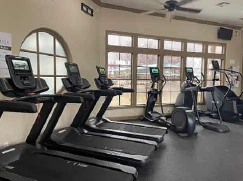 Single Family Residence For Sale in Denton County , 1000 Warbler Lane, Aubrey, Texas 76227, 4 Bedroom, 2 Bathroom, 2 Garage spaces, 2,060 Sqft, built in 2003, mls#21390435, Real Estate Agent in Aubrey, Homes For Sale in Denton county, Homes For Sale in Aubrey, Realtor in Aubrey Texas, Real Estate Brokerage Independent Realty Texas, Luminita Cordes Realtor