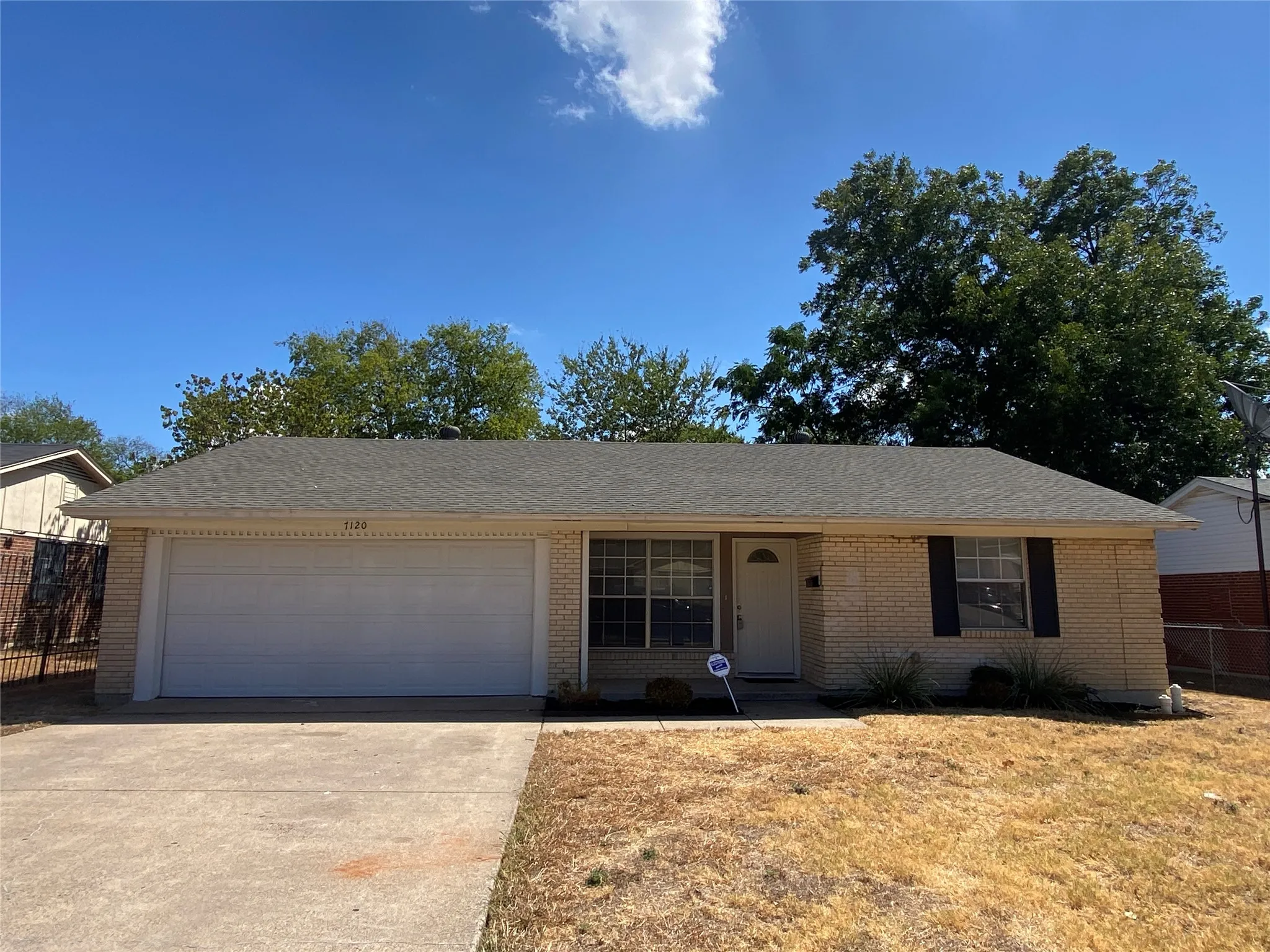 Single Family Residence For Rent