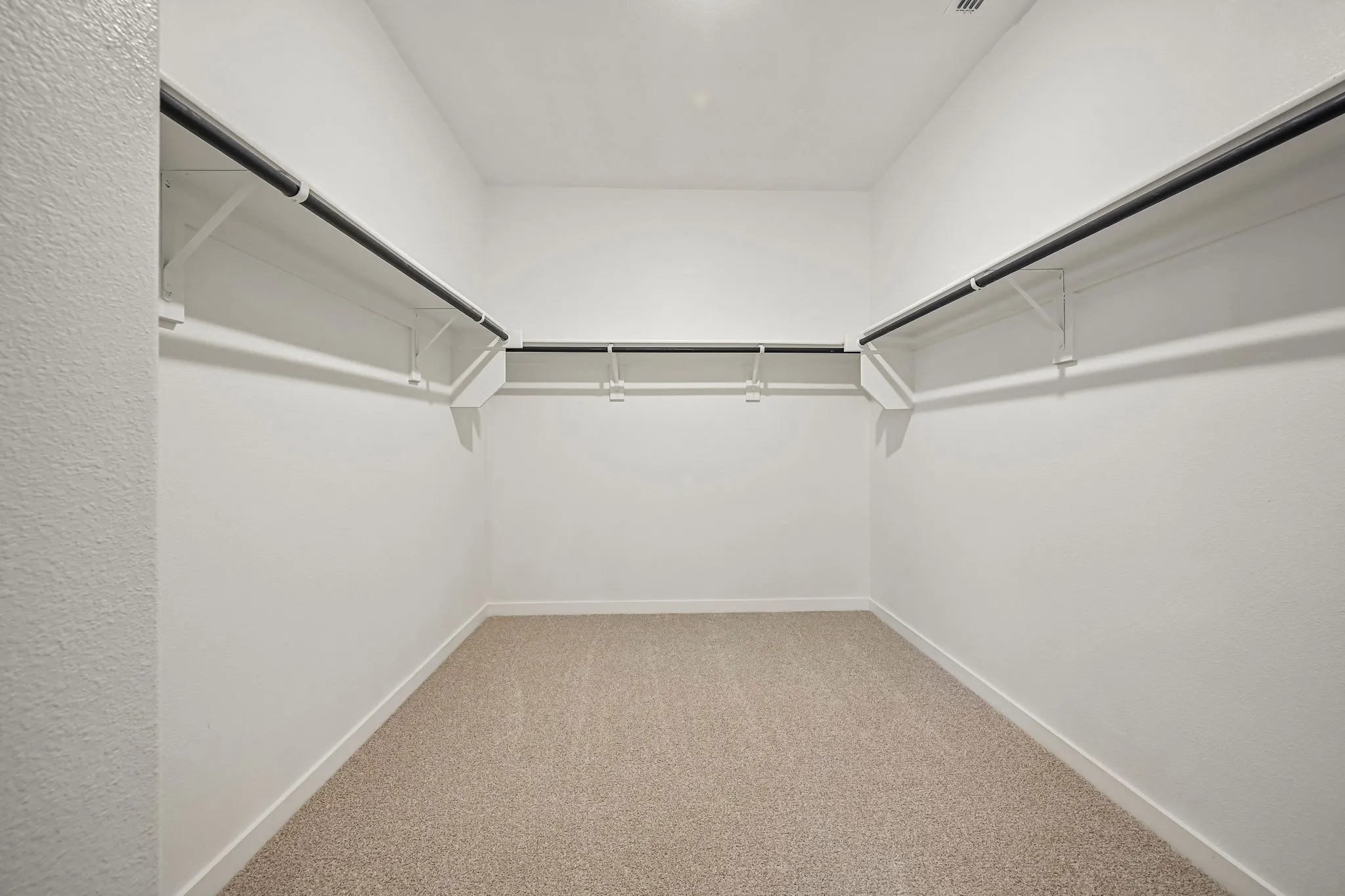 Photo is not of the actual home, but is an inspirational photo of builder’s model home and may depict options, furnishings, and/or decorator features that are not included.