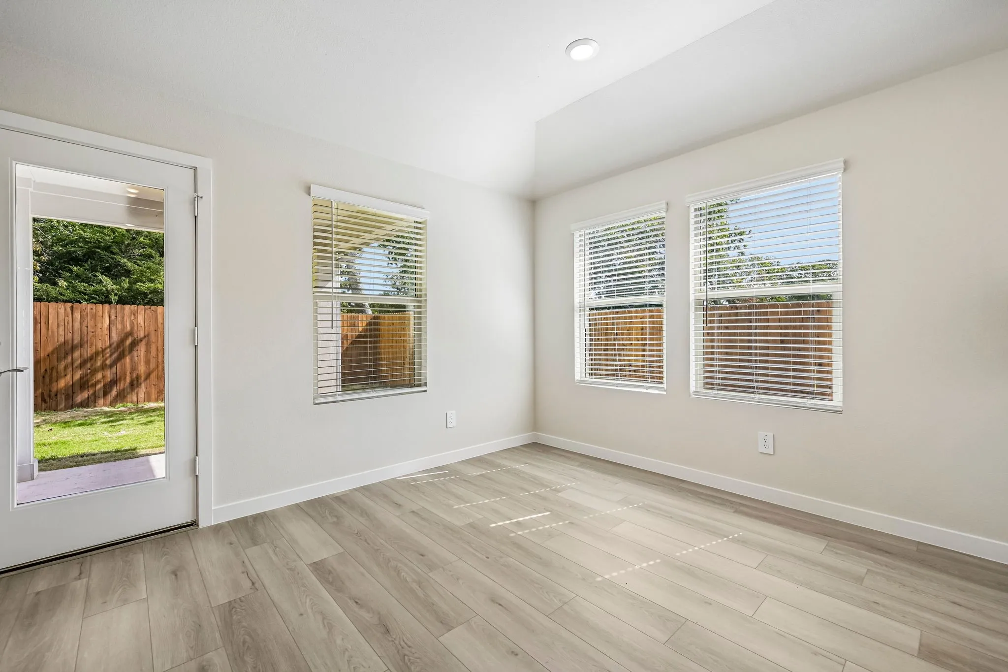 Photo is not of the actual home, but is an inspirational photo of builder’s model home and may depict options, furnishings, and/or decorator features that are not included.