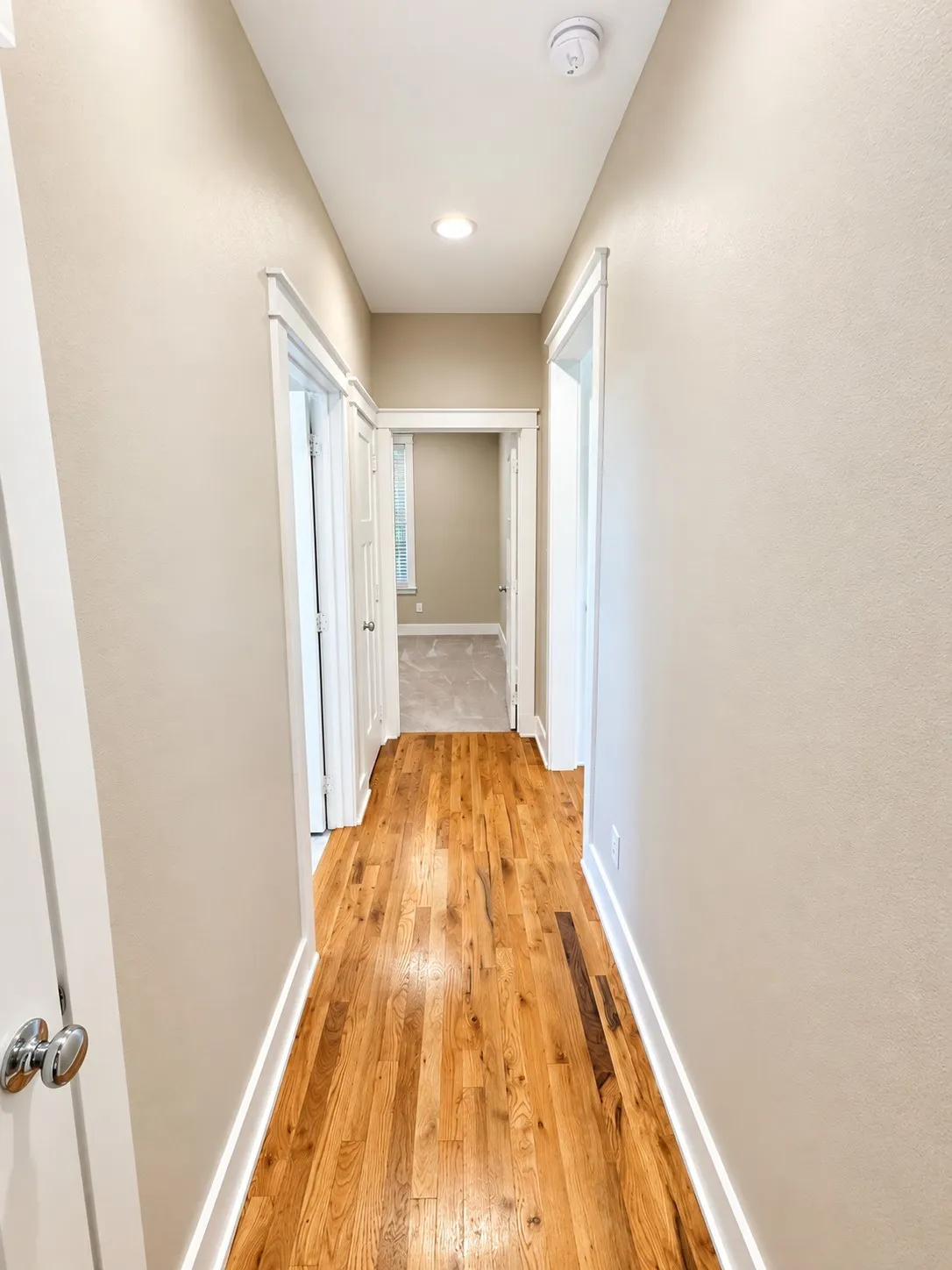 Single Family Residence For Sale in Cooke County , 916 N Mesquite Street, Muenster, Texas 76252, 3 Bedroom, 3 Bathroom, 3 Garage spaces, 2,548 Sqft, built in 2016, mls#21390506, Real Estate Agent in Muenster, Homes For Sale in Cooke county, Homes For Sale in Muenster, Realtor in Muenster Texas, Real Estate Brokerage Independent Realty Texas, Luminita Cordes Realtor