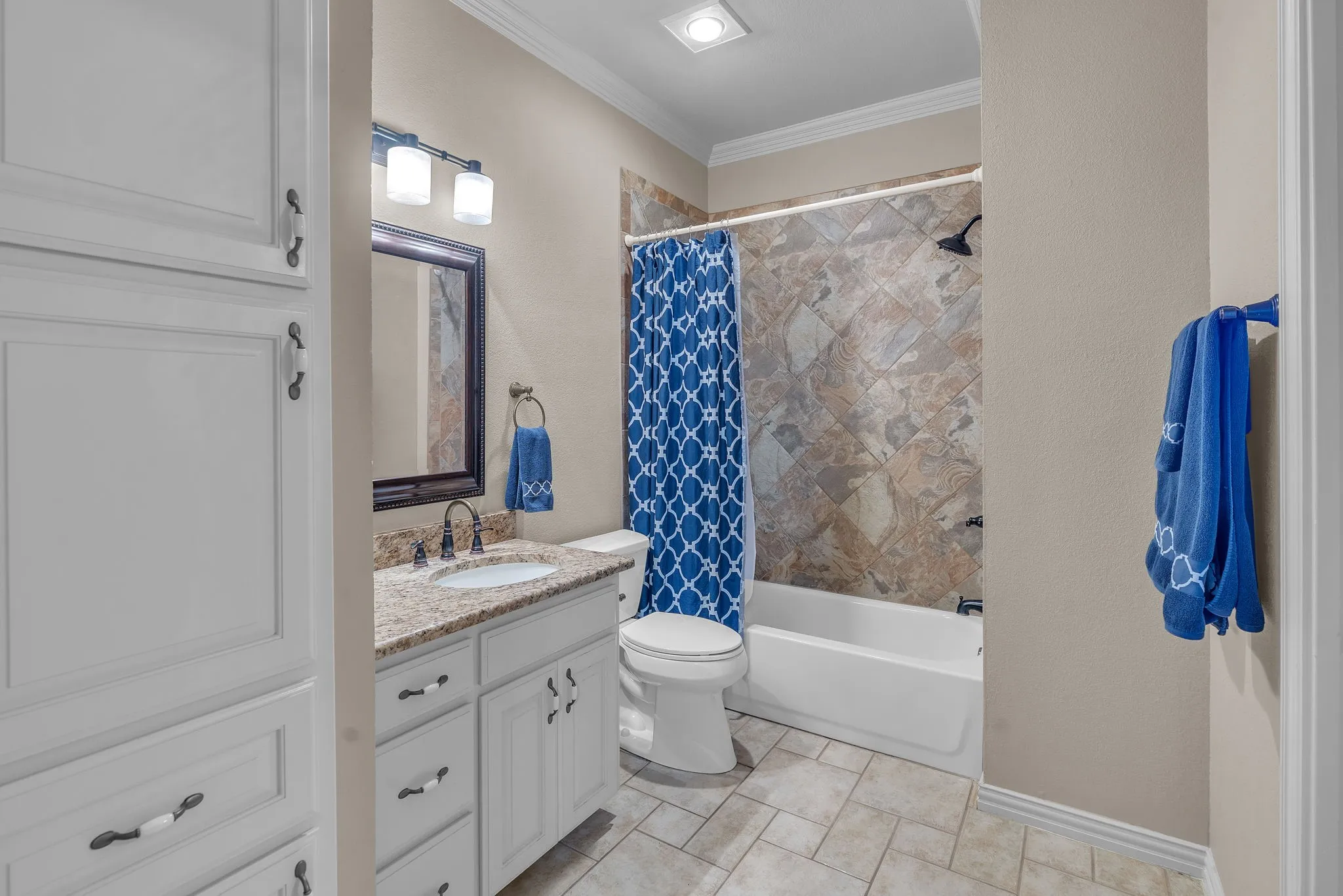 Single Family Residence For Sale in Parker County , 173 Cattlebaron Parc Drive, Fort Worth, Texas 76108, 4 Bedroom, 3 Bathroom, 3 Garage spaces, 3,745 Sqft, built in 1998, mls#21388868, Real Estate Agent in Fort Worth, Homes For Sale in Parker county, Homes For Sale in Fort Worth, Realtor in Fort Worth Texas, Real Estate Brokerage Independent Realty Texas, Luminita Cordes Realtor