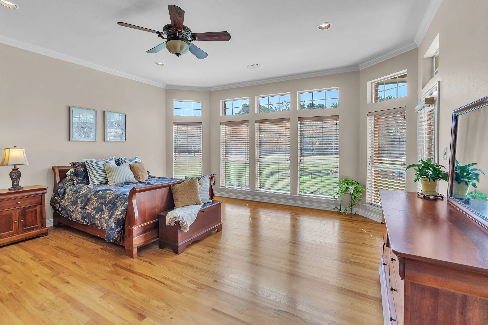 Single Family Residence For Sale in Parker County , 173 Cattlebaron Parc Drive, Fort Worth, Texas 76108, 4 Bedroom, 3 Bathroom, 3 Garage spaces, 3,745 Sqft, built in 1998, mls#21388868, Real Estate Agent in Fort Worth, Homes For Sale in Parker county, Homes For Sale in Fort Worth, Realtor in Fort Worth Texas, Real Estate Brokerage Independent Realty Texas, Luminita Cordes Realtor