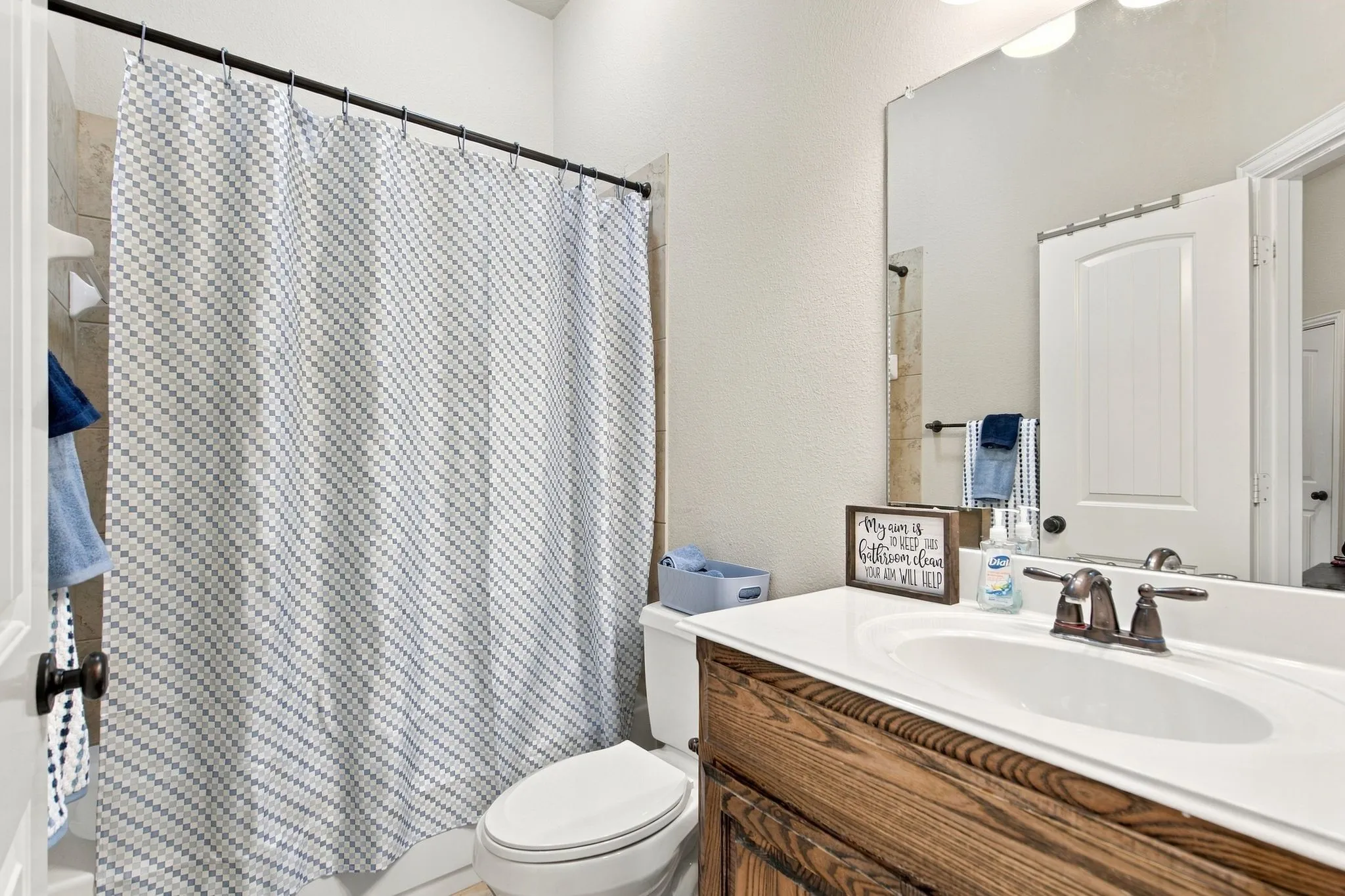 Single Family Residence For Sale in Collin County , 506 Longfellow Lane, Fairview, Texas 75069, 4 Bedroom, 5 Bathroom, 3 Garage spaces, 3,231 Sqft, built in 2010, mls#21390459, Real Estate Agent in Fairview, Homes For Sale in Collin county, Homes For Sale in Fairview, Realtor in Fairview Texas, Real Estate Brokerage Independent Realty Texas, Luminita Cordes Realtor