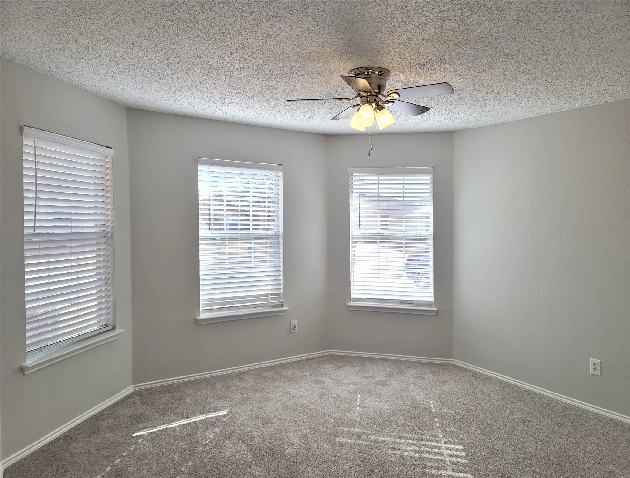 Single Family Residence For Rent in Collin County , 1706 Willow Way, Anna, Texas 75409, 0, 2 Bathroom, 2 Garage spaces, 1,620 Sqft, built in 2003, mls#21390526, Real Estate Agent in Anna, Homes For Rent in Collin county, Homes For Rent in Anna, Realtor in Anna Texas, Real Estate Brokerage Independent Realty Texas, Luminita Cordes Realtor