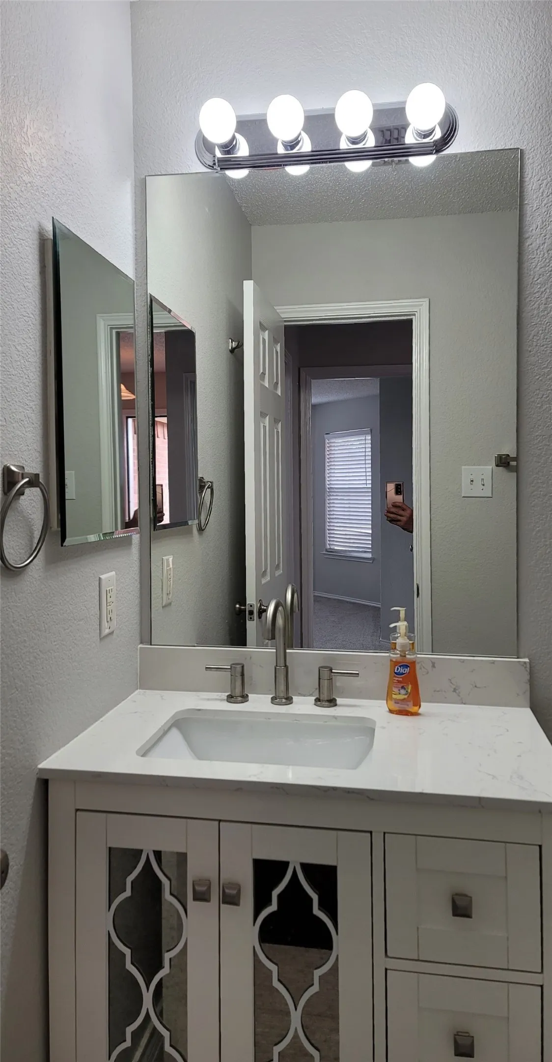 Single Family Residence For Rent in Collin County , 1706 Willow Way, Anna, Texas 75409, 0, 2 Bathroom, 2 Garage spaces, 1,620 Sqft, built in 2003, mls#21390526, Real Estate Agent in Anna, Homes For Rent in Collin county, Homes For Rent in Anna, Realtor in Anna Texas, Real Estate Brokerage Independent Realty Texas, Luminita Cordes Realtor