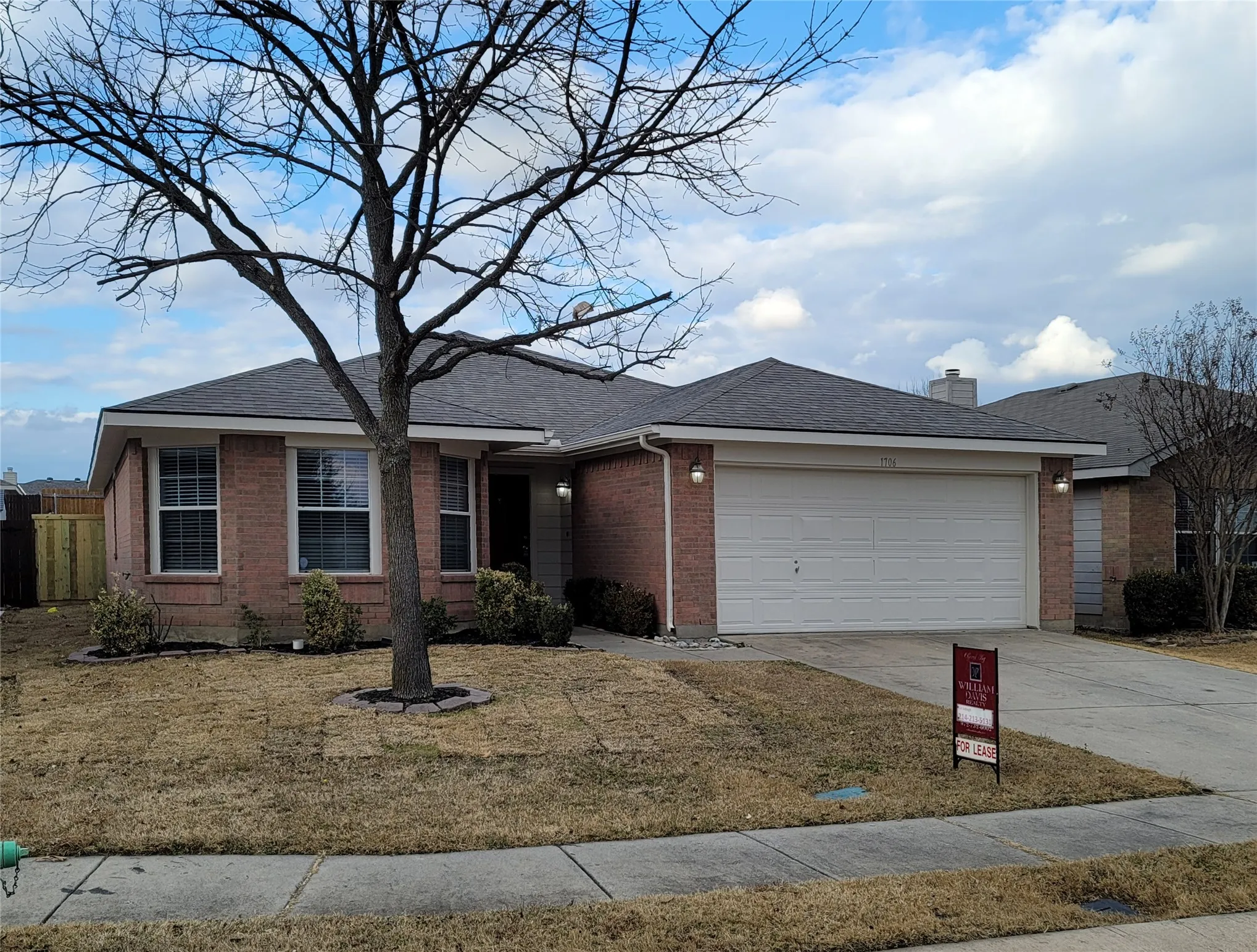 Single Family Residence For Rent