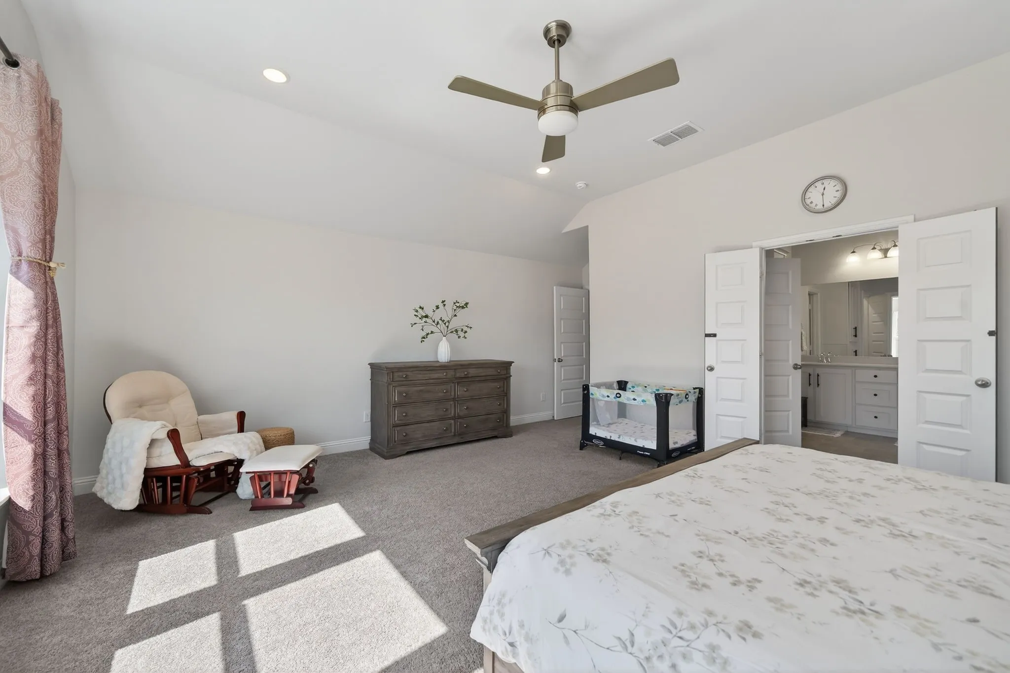 Single Family Residence For Sale in Collin County , 3914 Blue Stem Boulevard, Melissa, Texas 75454, 4 Bedroom, 3 Bathroom, 2 Garage spaces, 3,371 Sqft, built in 2022, mls#21390535, Real Estate Agent in Melissa, Homes For Sale in Collin county, Homes For Sale in Melissa, Realtor in Melissa Texas, Real Estate Brokerage Independent Realty Texas, Luminita Cordes Realtor