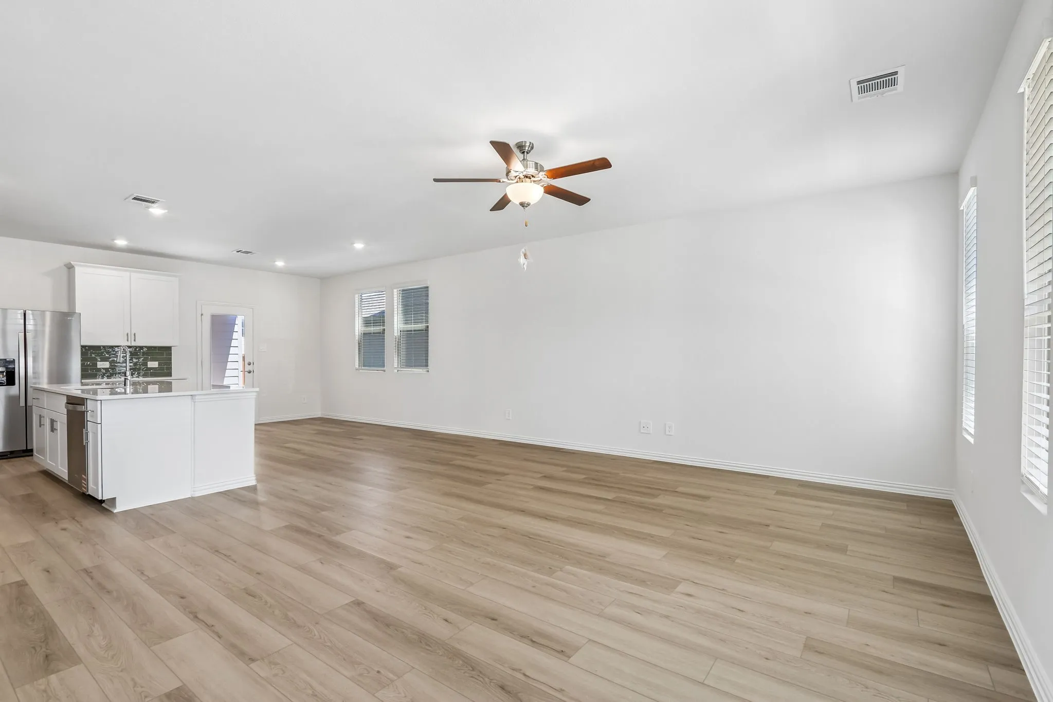 Photo is not of the actual home, but is an inspirational photo of builder’s model home and may depict options, furnishings, and/or decorator features that are not included.