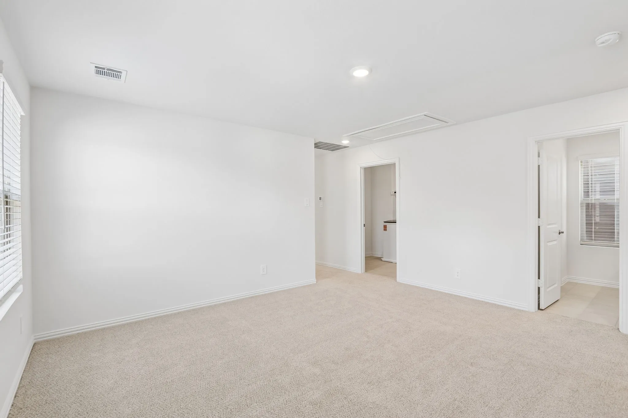 Photo is not of the actual home, but is an inspirational photo of builder’s model home and may depict options, furnishings, and/or decorator features that are not included.