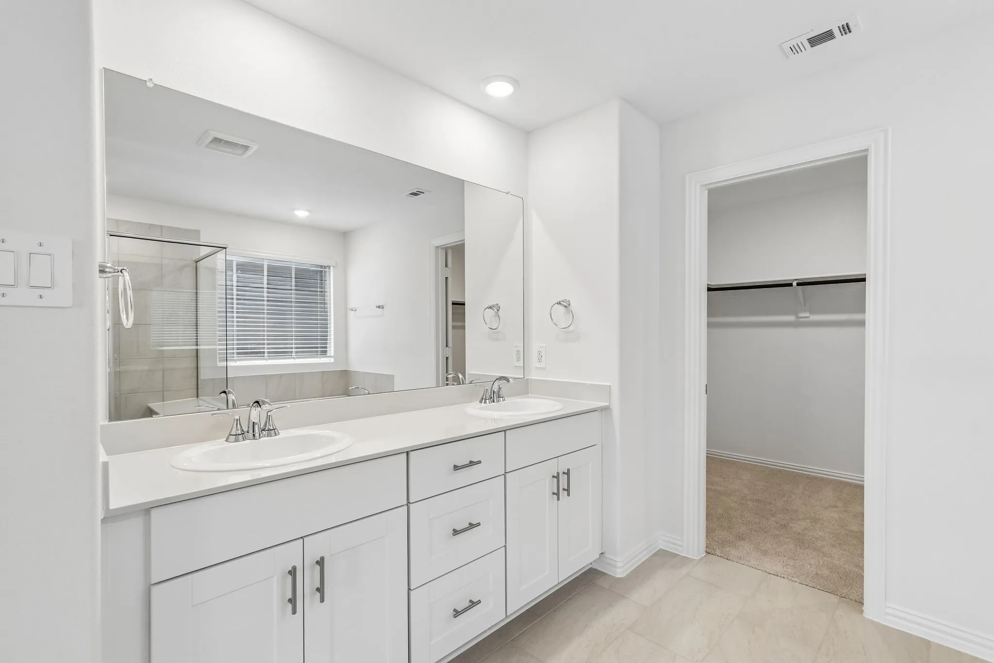 Photo is not of the actual home, but is an inspirational photo of builder’s model home and may depict options, furnishings, and/or decorator features that are not included.