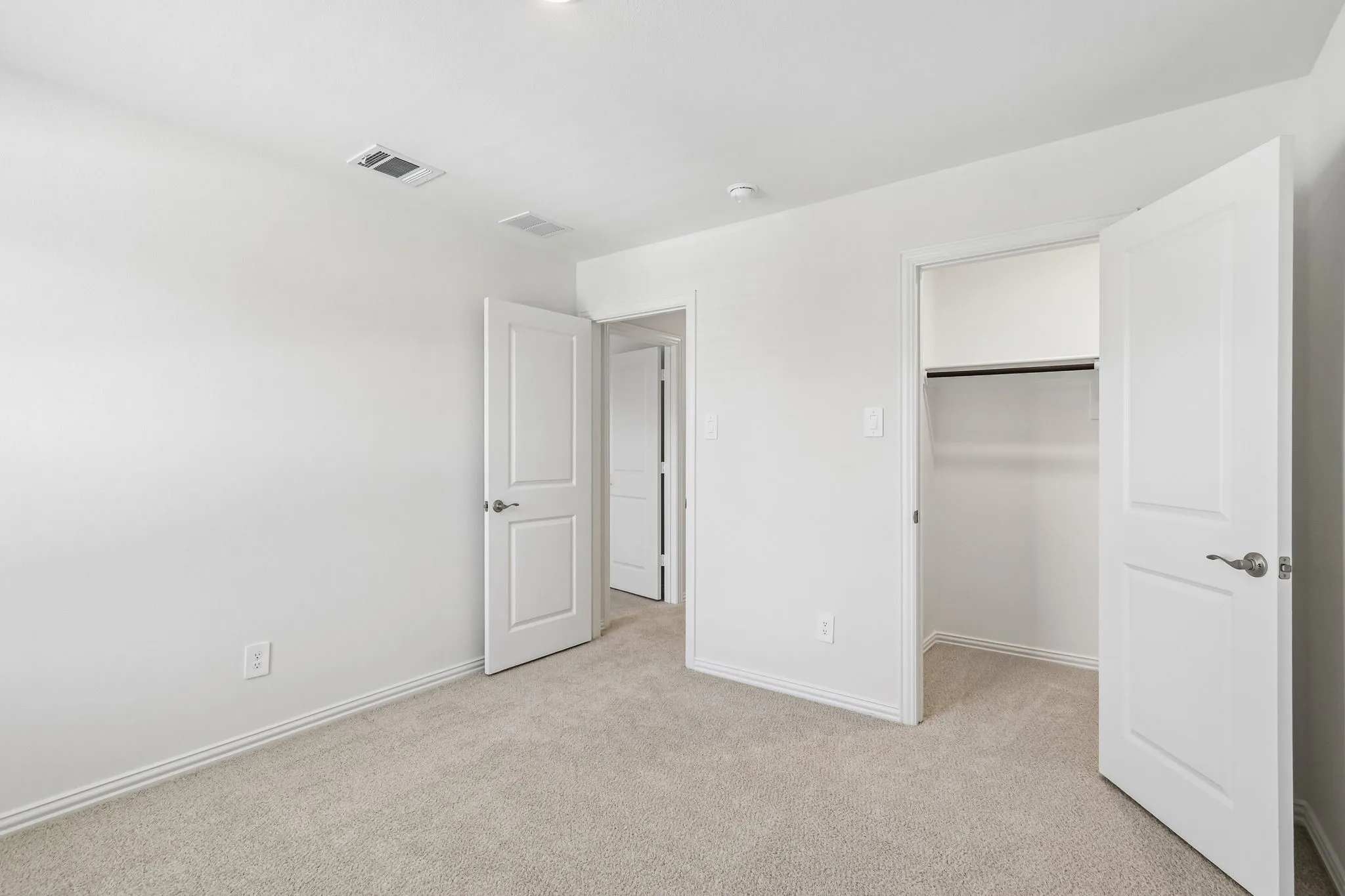 Photo is not of the actual home, but is an inspirational photo of builder’s model home and may depict options, furnishings, and/or decorator features that are not included.