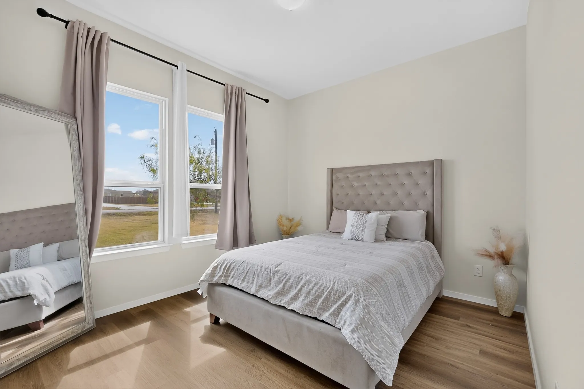 Single Family Residence For Sale in Navarro County , 925 Genesis Road, Rice, Texas 75155, 4 Bedroom, 3 Bathroom, 2 Garage spaces, 1,908 Sqft, built in 2025, mls#21390537, Real Estate Agent in Rice, Homes For Sale in Navarro county, Homes For Sale in Rice, Realtor in Rice Texas, Real Estate Brokerage Independent Realty Texas, Luminita Cordes Realtor