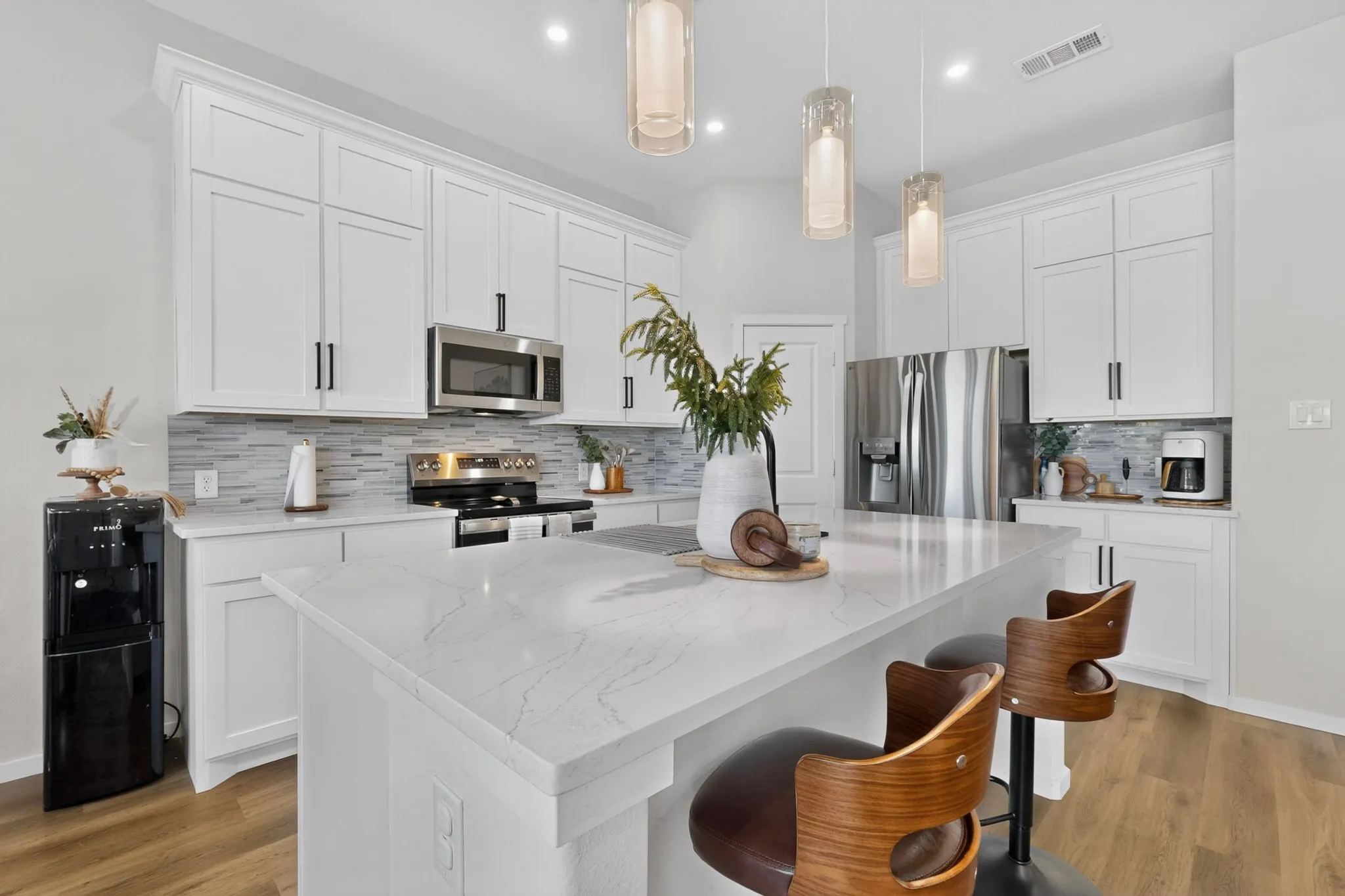 Single Family Residence For Sale in Navarro County , 925 Genesis Road, Rice, Texas 75155, 4 Bedroom, 3 Bathroom, 2 Garage spaces, 1,908 Sqft, built in 2025, mls#21390537, Real Estate Agent in Rice, Homes For Sale in Navarro county, Homes For Sale in Rice, Realtor in Rice Texas, Real Estate Brokerage Independent Realty Texas, Luminita Cordes Realtor