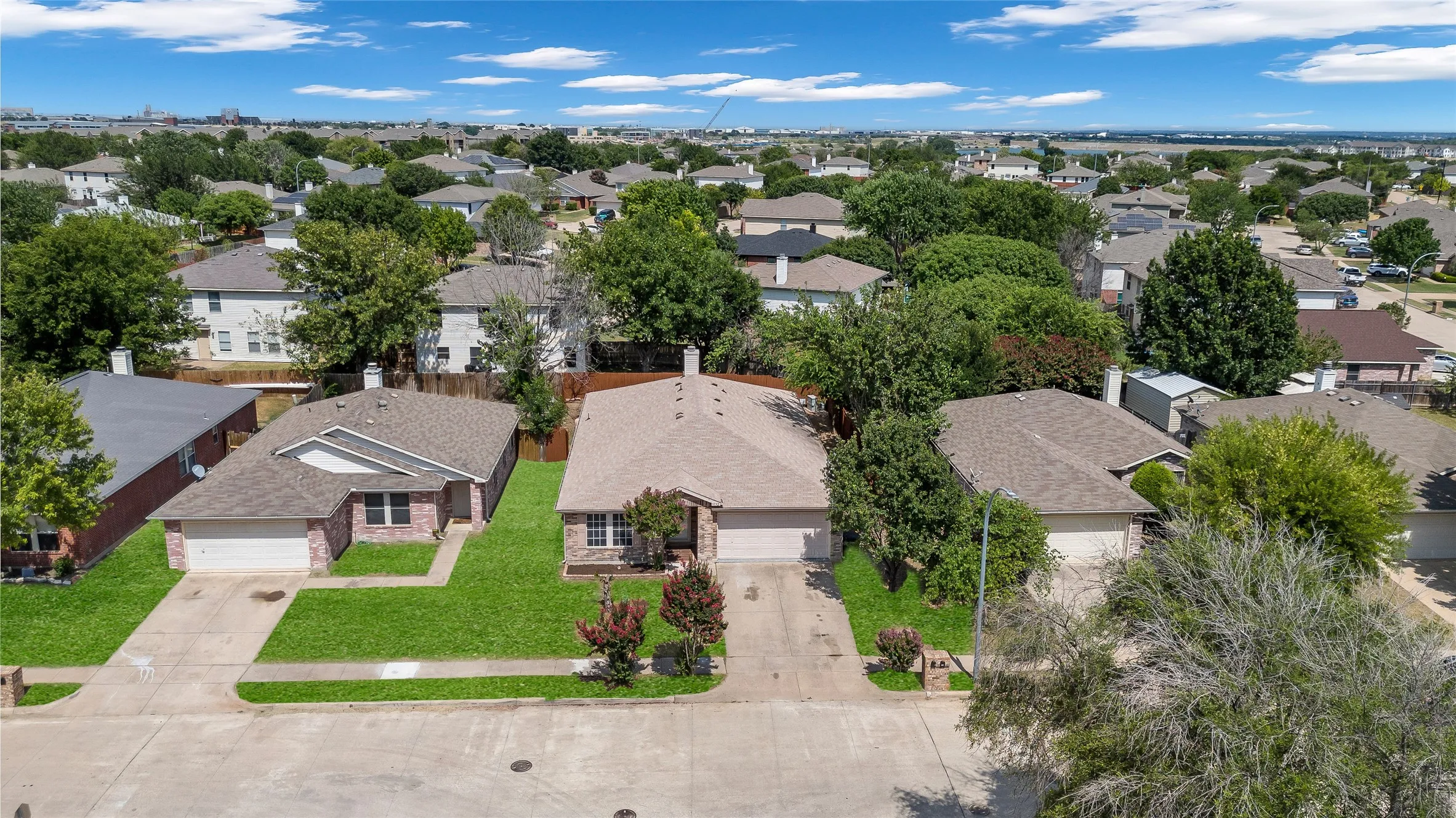 Single Family Residence For Rent