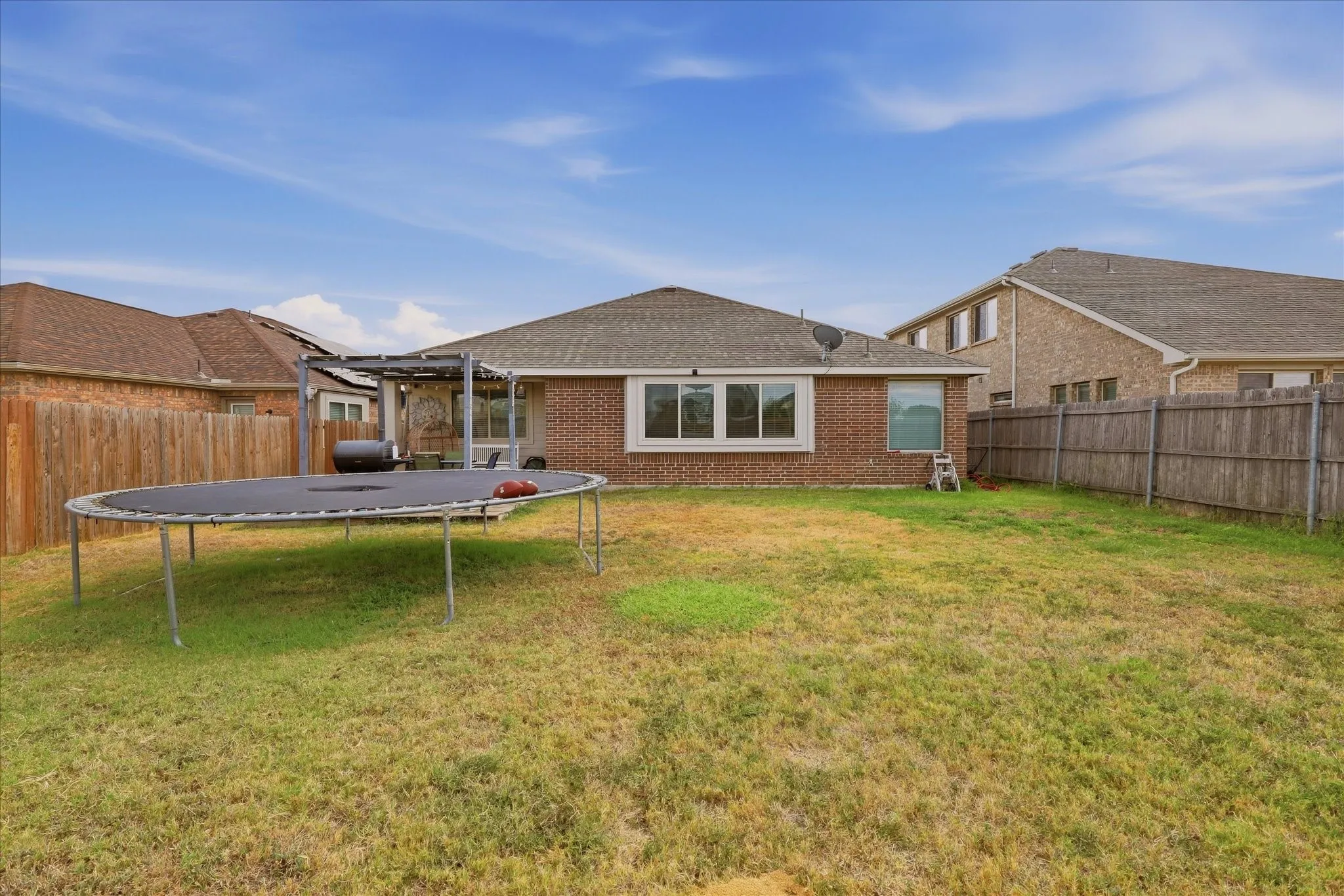 Single Family Residence For Sale in Kaufman County , 4105 Candleberry Lane, Heartland, Texas 75126, 3 Bedroom, 2 Bathroom, 2 Garage spaces, 1,876 Sqft, built in 2017, mls#21389618, Real Estate Agent in Heartland, Homes For Sale in Kaufman county, Homes For Sale in Heartland, Realtor in Heartland Texas, Real Estate Brokerage Independent Realty Texas, Luminita Cordes Realtor