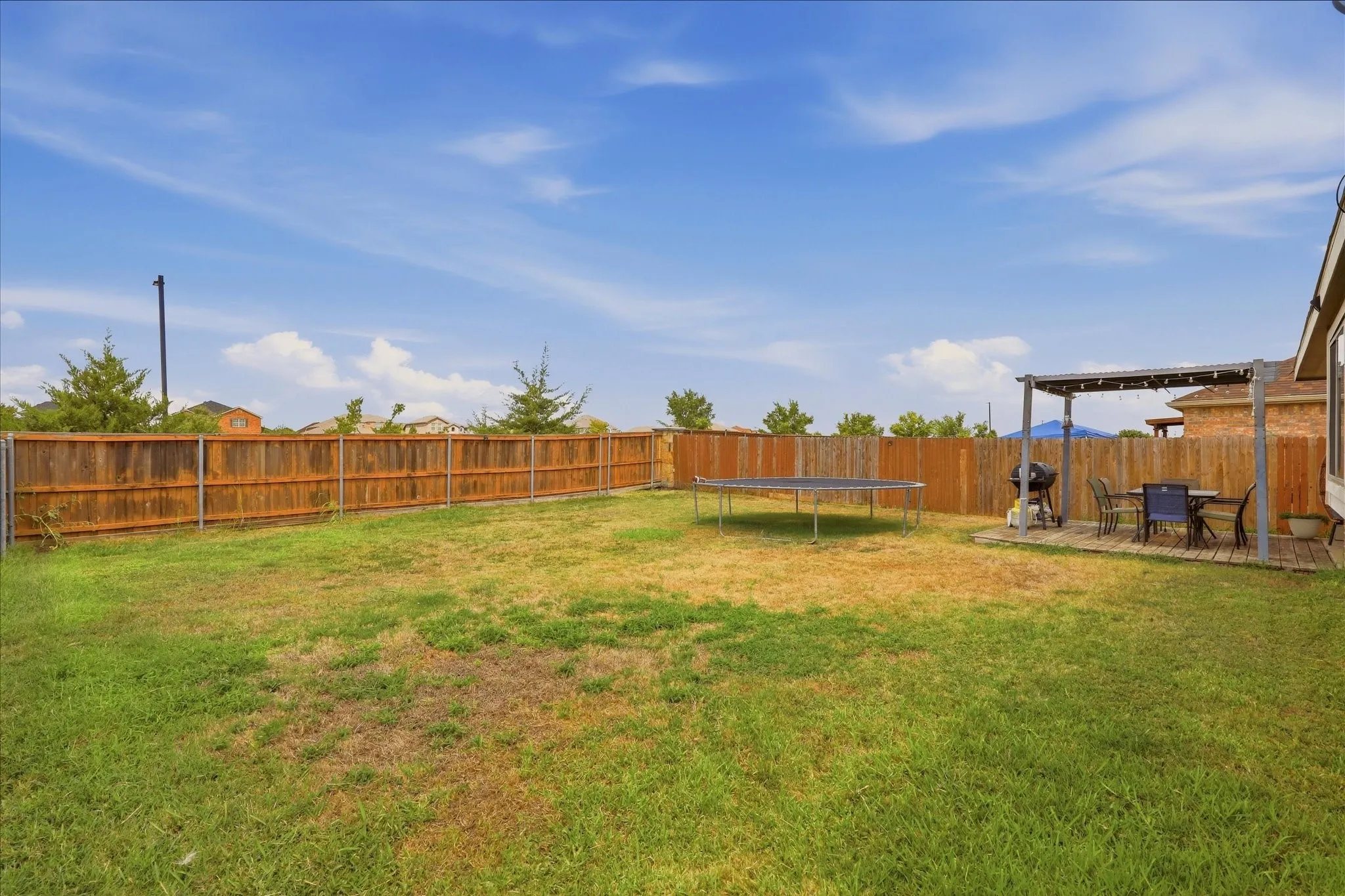Single Family Residence For Sale in Kaufman County , 4105 Candleberry Lane, Heartland, Texas 75126, 3 Bedroom, 2 Bathroom, 2 Garage spaces, 1,876 Sqft, built in 2017, mls#21389618, Real Estate Agent in Heartland, Homes For Sale in Kaufman county, Homes For Sale in Heartland, Realtor in Heartland Texas, Real Estate Brokerage Independent Realty Texas, Luminita Cordes Realtor