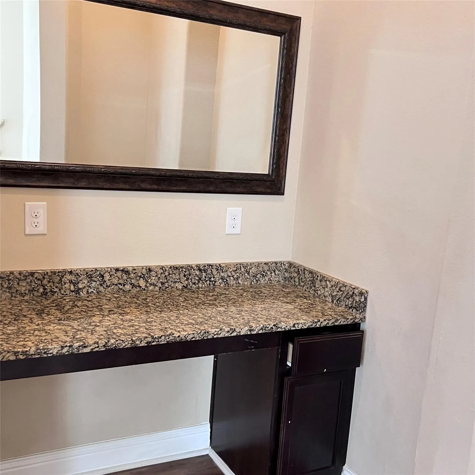 Single Family Residence For Rent in Denton County , 3820 Riversdale, Frisco, Texas 75036, 4 Bedroom, 2 Bathroom, 2 Garage spaces, 2,033 Sqft, built in 2016, mls#21390539, Real Estate Agent in Frisco, Homes For Rent in Denton county, Homes For Rent in Frisco, Realtor in Frisco Texas, Real Estate Brokerage Independent Realty Texas, Luminita Cordes Realtor