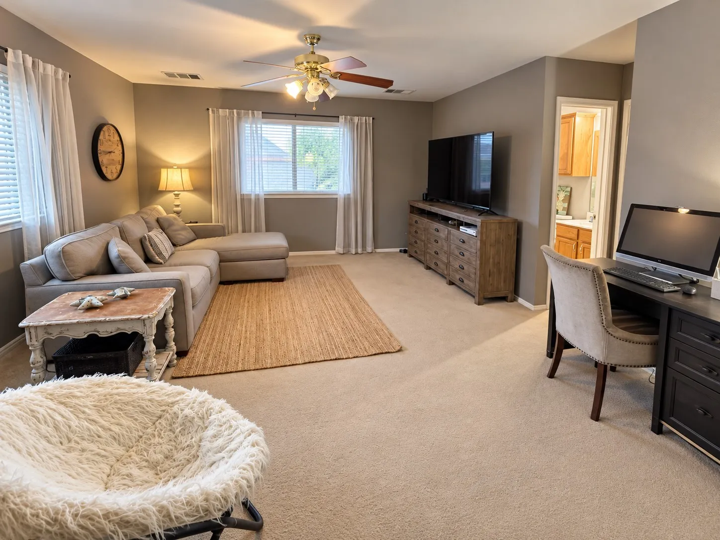 Upstairs family room with 2 closets and full bathroom