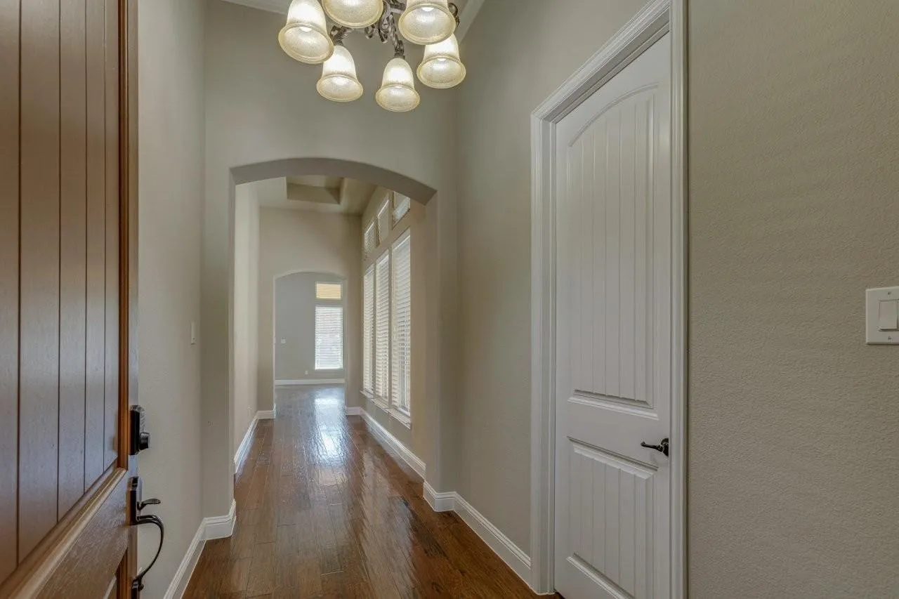 Single Family Residence For Rent in Collin County , 13788 El Toro Road, Frisco, Texas 75035, 4 Bedroom, 3 Bathroom, 2 Garage spaces, 2,385 Sqft, built in 2015, mls#21390475, Real Estate Agent in Frisco, Homes For Rent in Collin county, Homes For Rent in Frisco, Realtor in Frisco Texas, Real Estate Brokerage Independent Realty Texas, Luminita Cordes Realtor