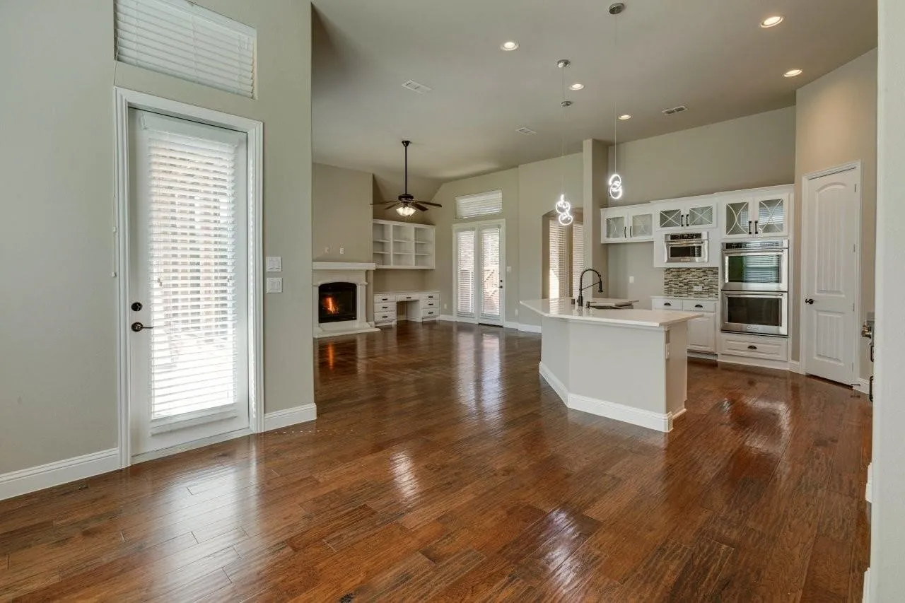 Single Family Residence For Rent in Collin County , 13788 El Toro Road, Frisco, Texas 75035, 4 Bedroom, 3 Bathroom, 2 Garage spaces, 2,385 Sqft, built in 2015, mls#21390475, Real Estate Agent in Frisco, Homes For Rent in Collin county, Homes For Rent in Frisco, Realtor in Frisco Texas, Real Estate Brokerage Independent Realty Texas, Luminita Cordes Realtor