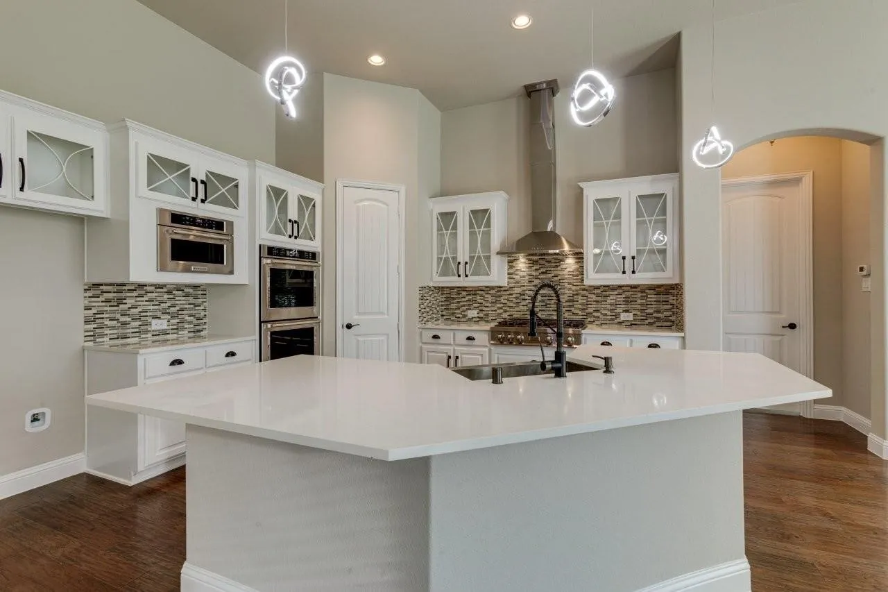 Single Family Residence For Rent in Collin County , 13788 El Toro Road, Frisco, Texas 75035, 4 Bedroom, 3 Bathroom, 2 Garage spaces, 2,385 Sqft, built in 2015, mls#21390475, Real Estate Agent in Frisco, Homes For Rent in Collin county, Homes For Rent in Frisco, Realtor in Frisco Texas, Real Estate Brokerage Independent Realty Texas, Luminita Cordes Realtor