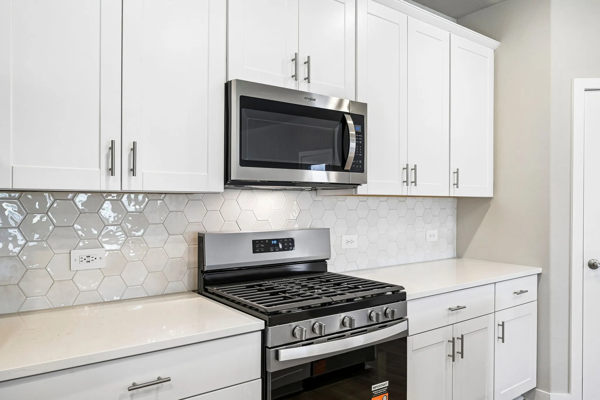 Photo is not of the actual home, but is an inspirational photo of builder’s model home and may depict options, furnishings, and/or decorator features that are not included.