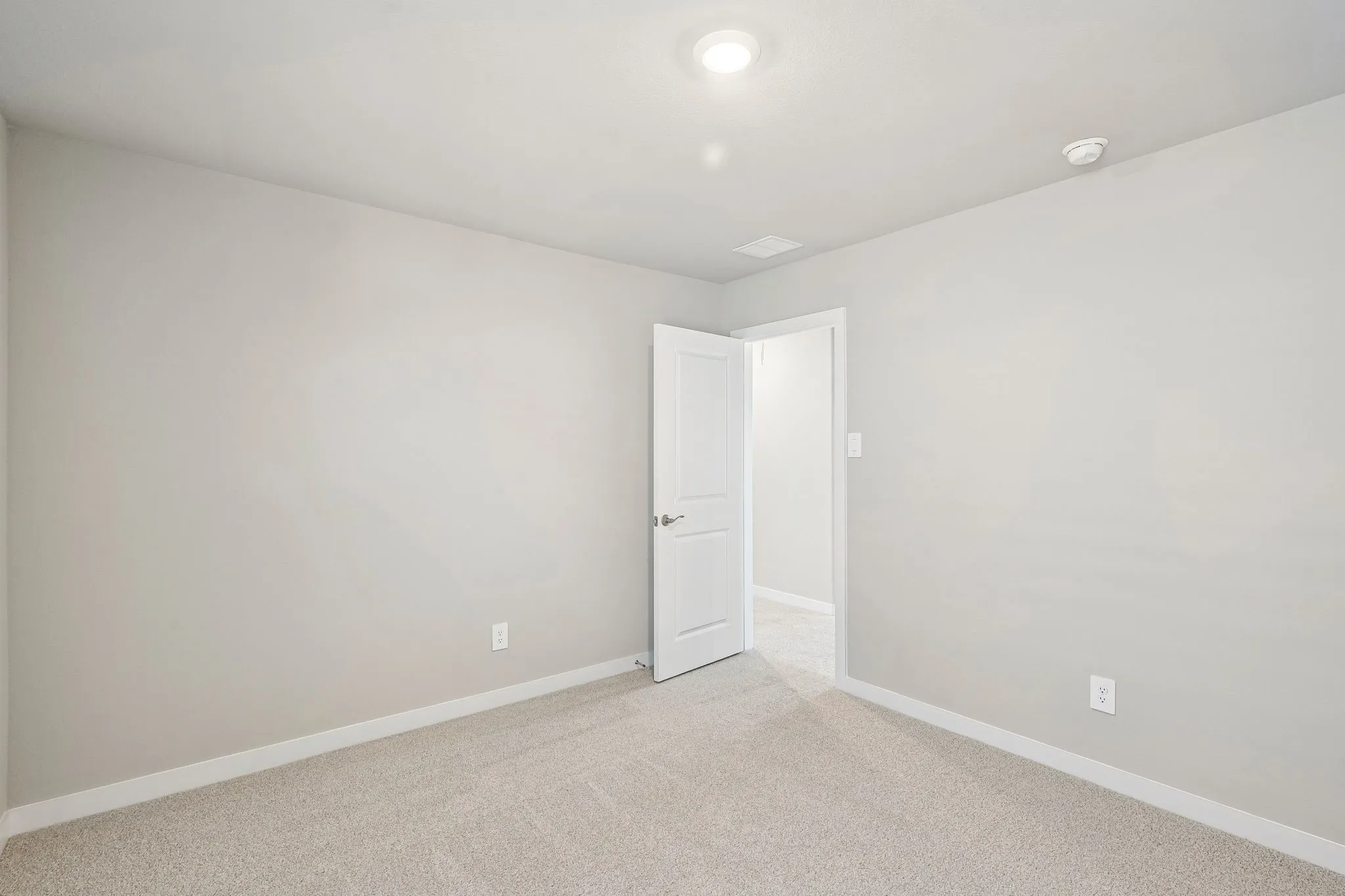 Photo is not of the actual home, but is an inspirational photo of builder’s model home and may depict options, furnishings, and/or decorator features that are not included.