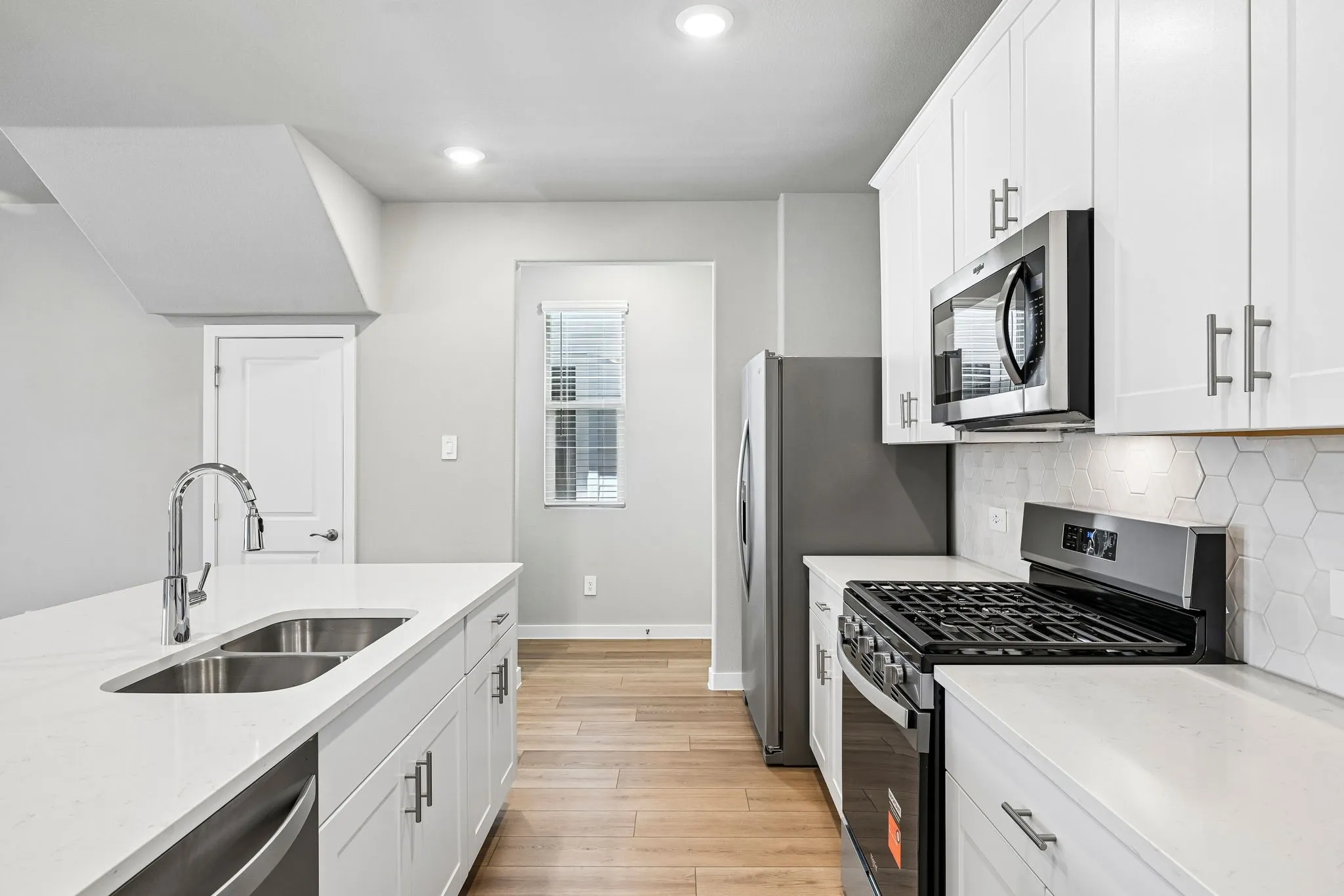 Photo is not of the actual home, but is an inspirational photo of builder’s model home and may depict options, furnishings, and/or decorator features that are not included.