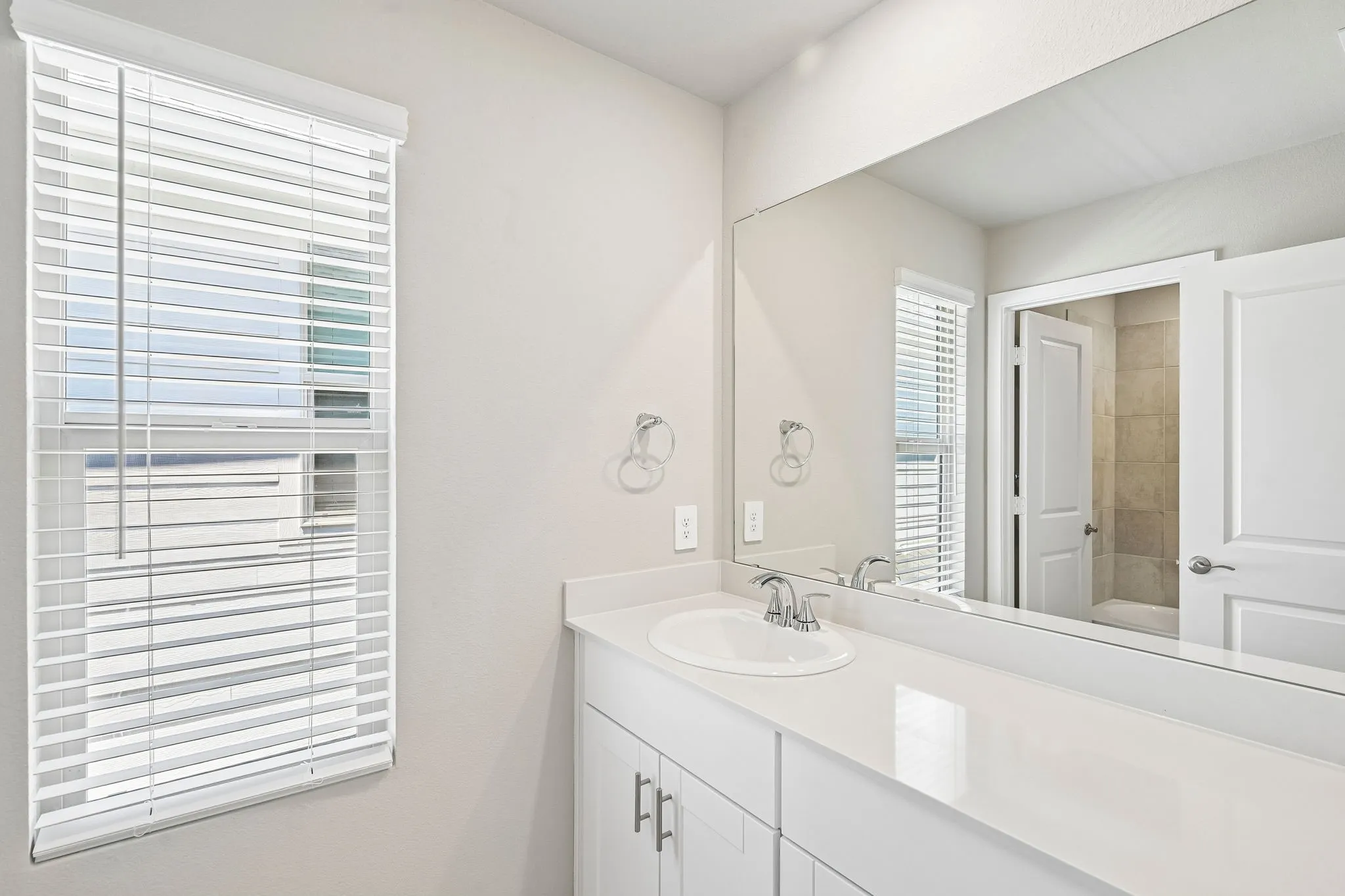 Photo is not of the actual home, but is an inspirational photo of builder’s model home and may depict options, furnishings, and/or decorator features that are not included.